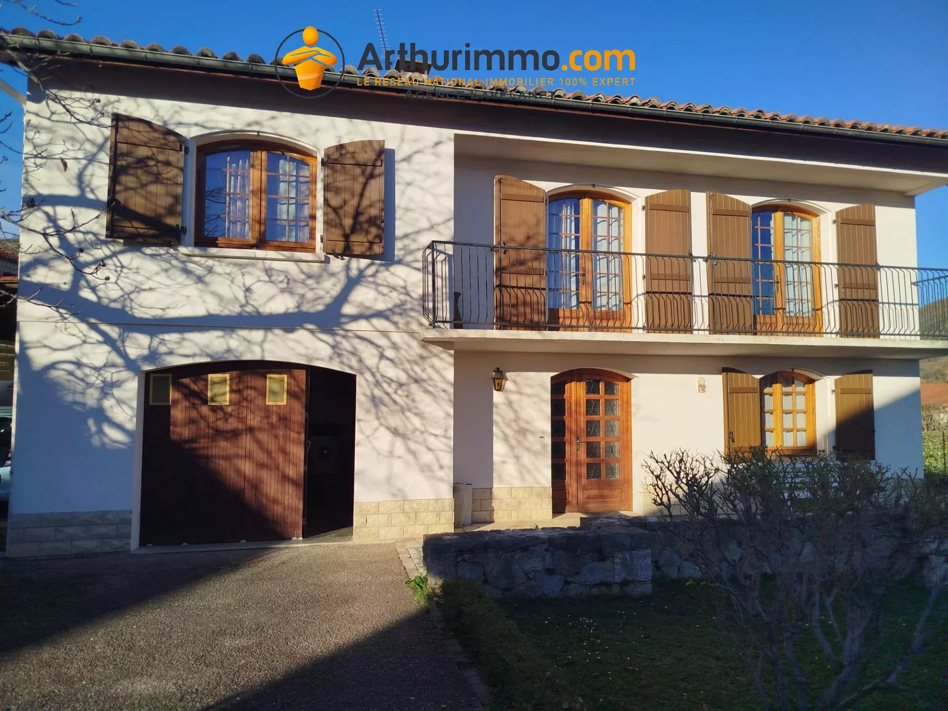 Agence immobilière de 