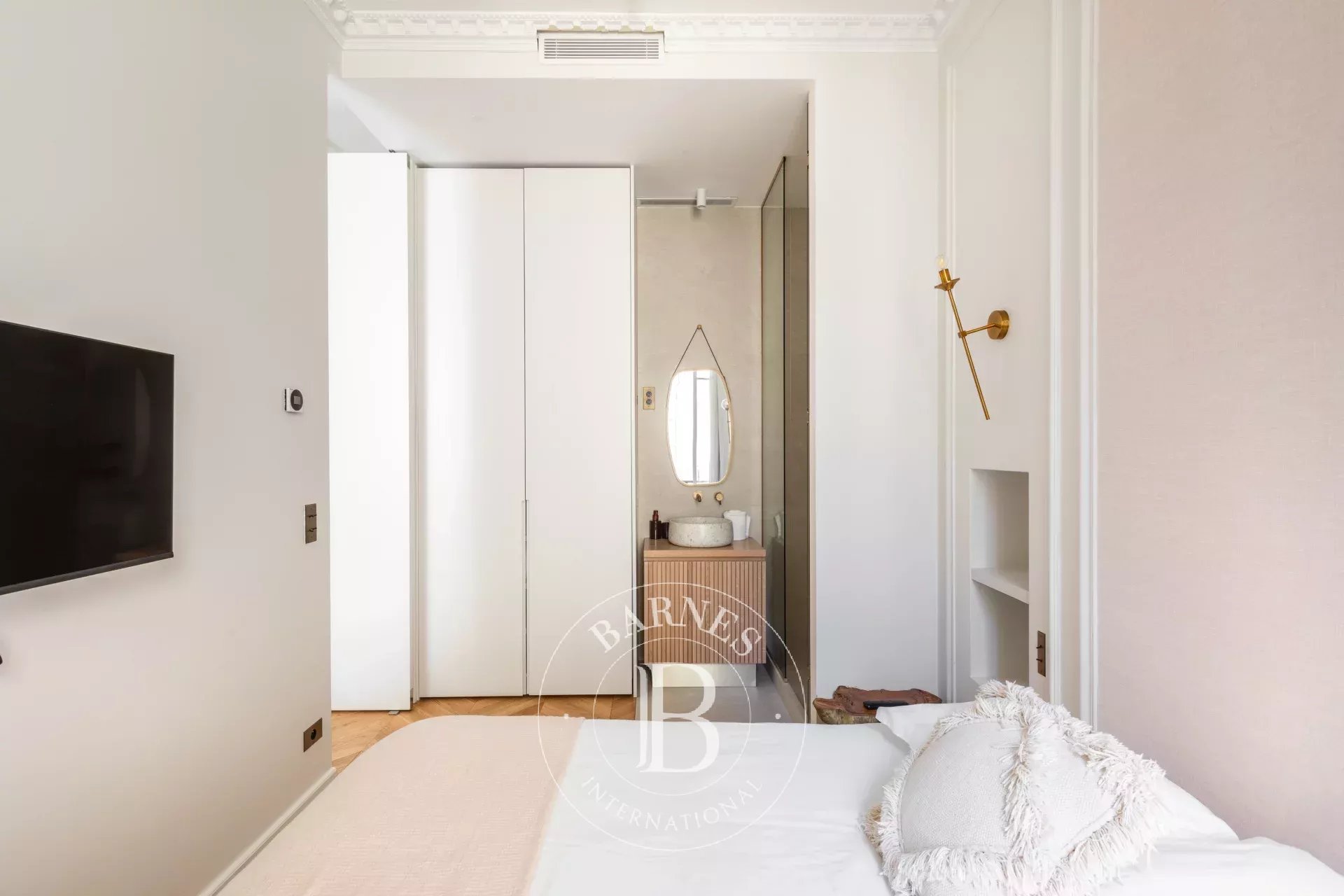 Daire Paris 8ème - picture 7