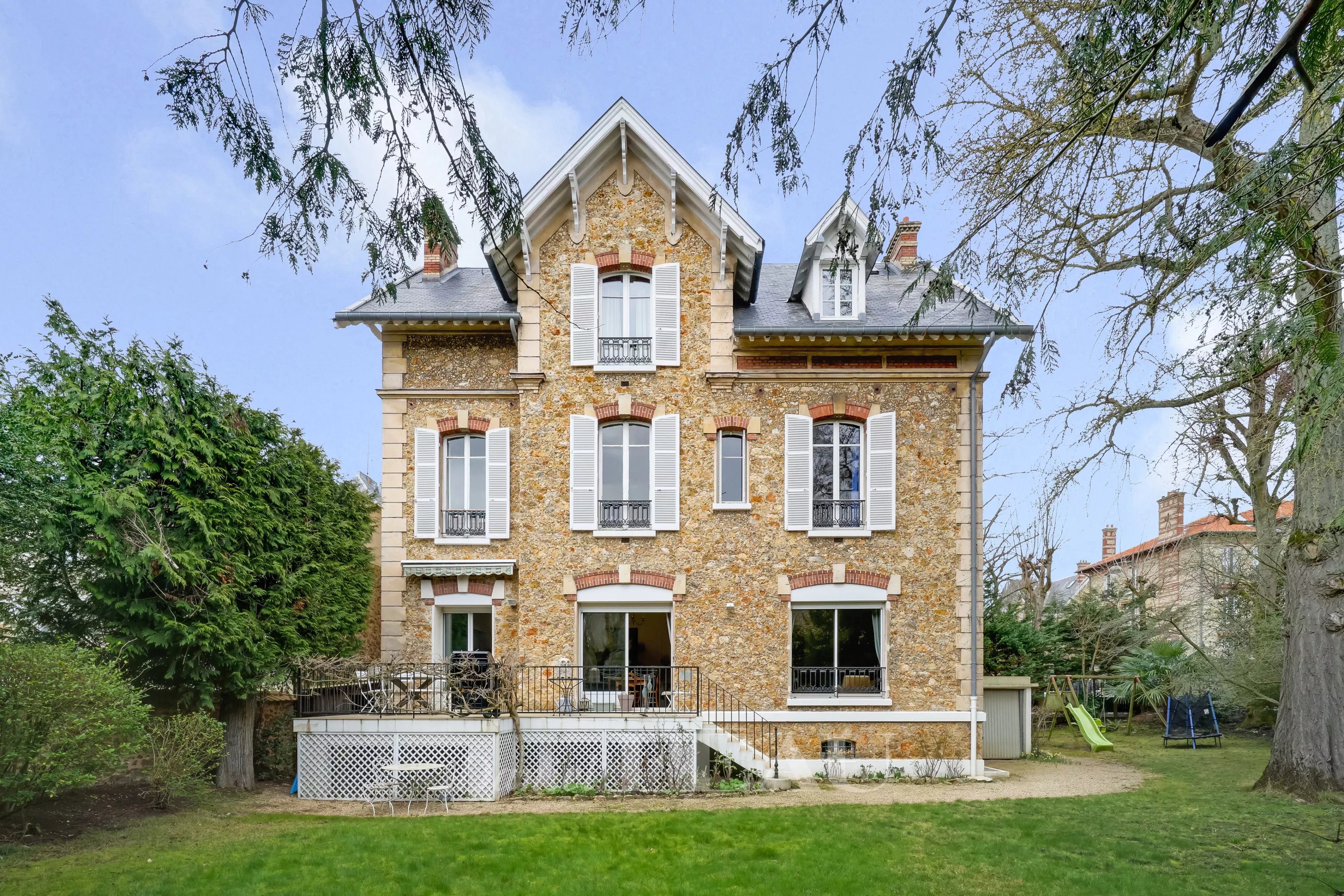 Versailles Clagny - Maison familiale 7 chambres - studio et  jardin