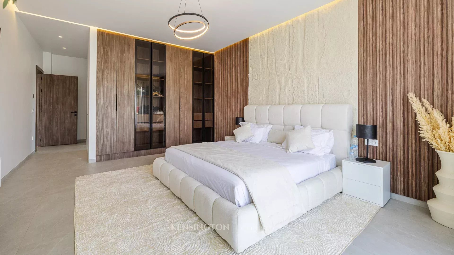 4 Bedroom Villa/Townhouse's Image 31