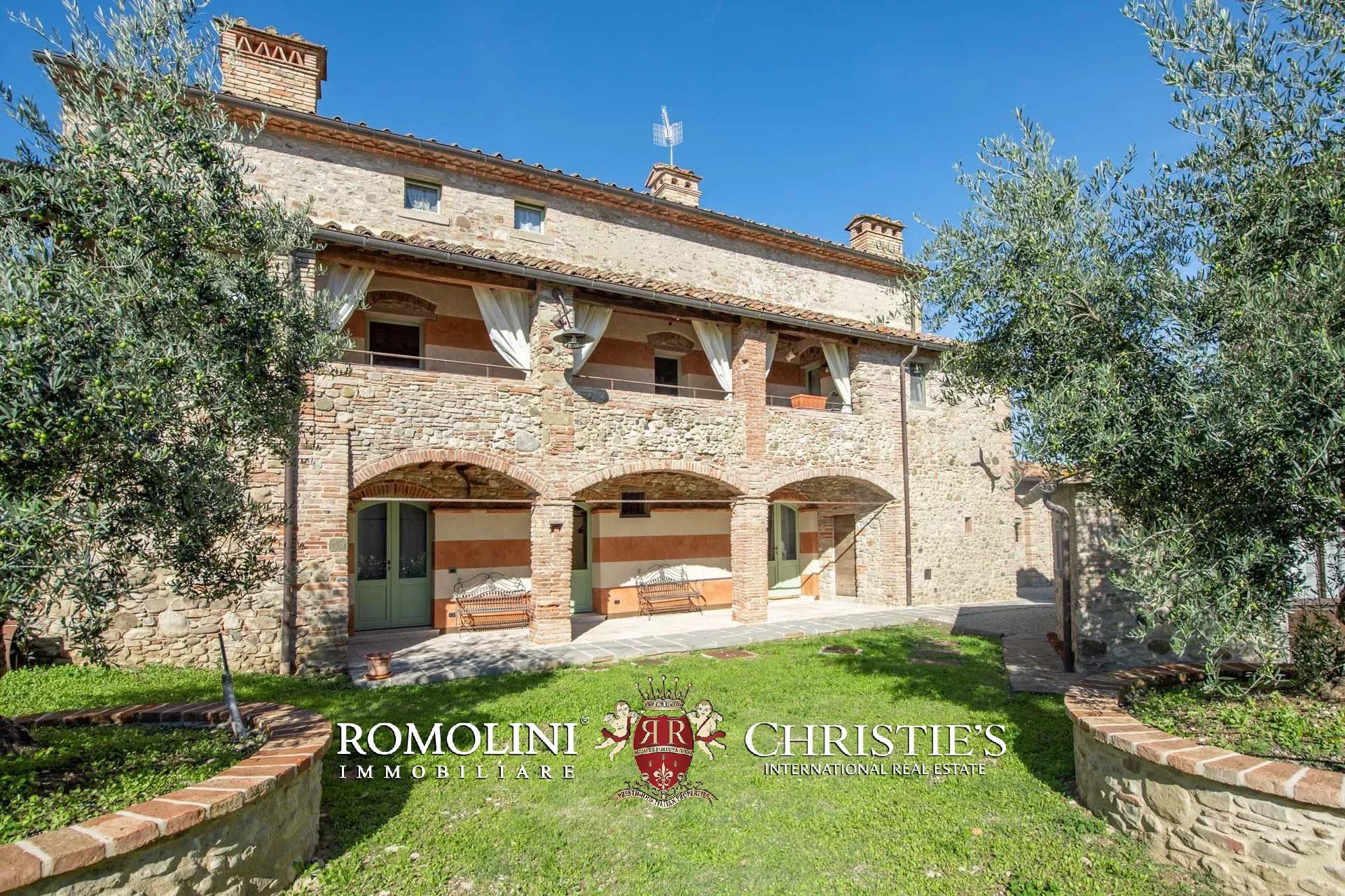 7 Bedroom Villa/Townhouse's Image 33