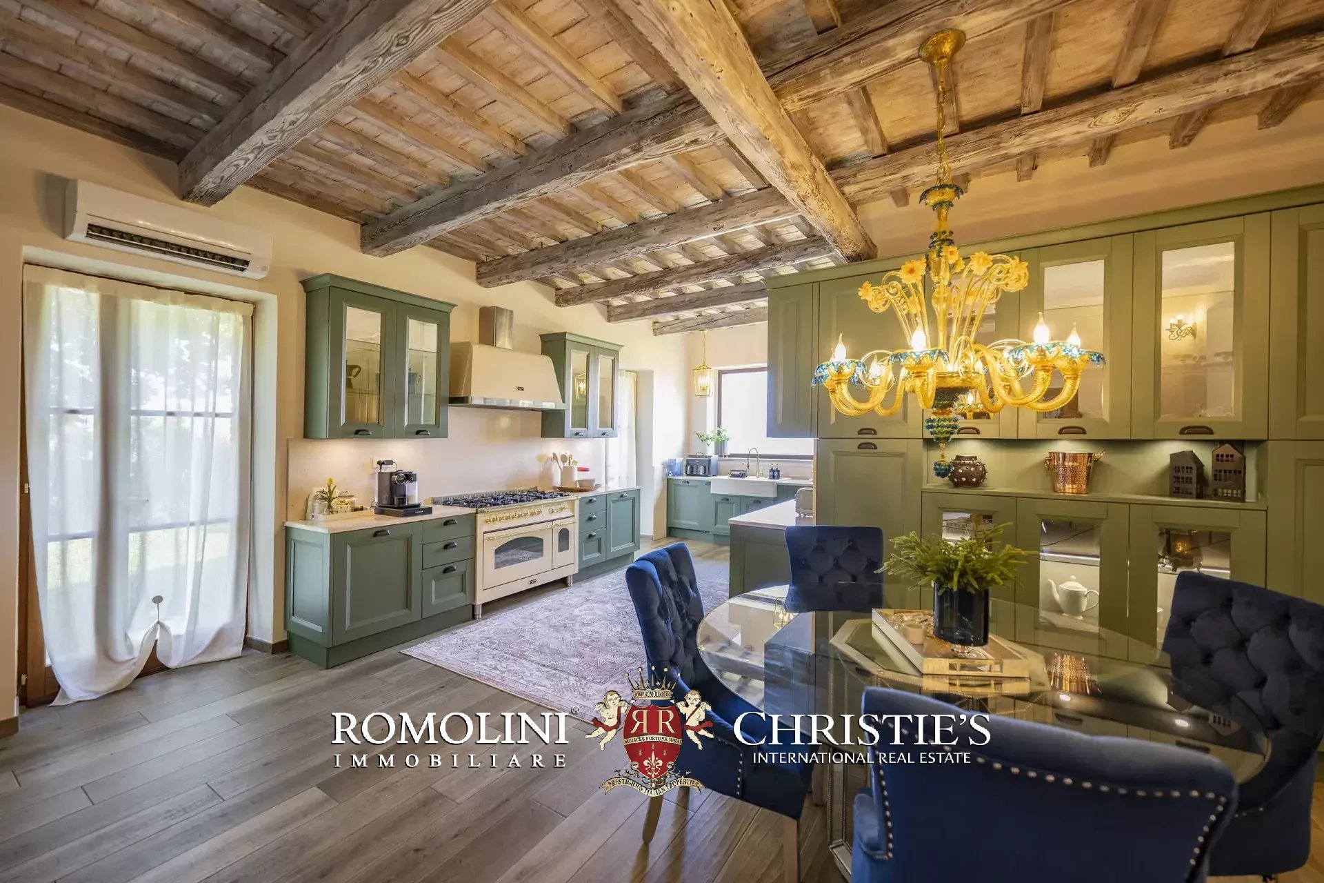 4 Bedroom Villa/Townhouse's Image 29