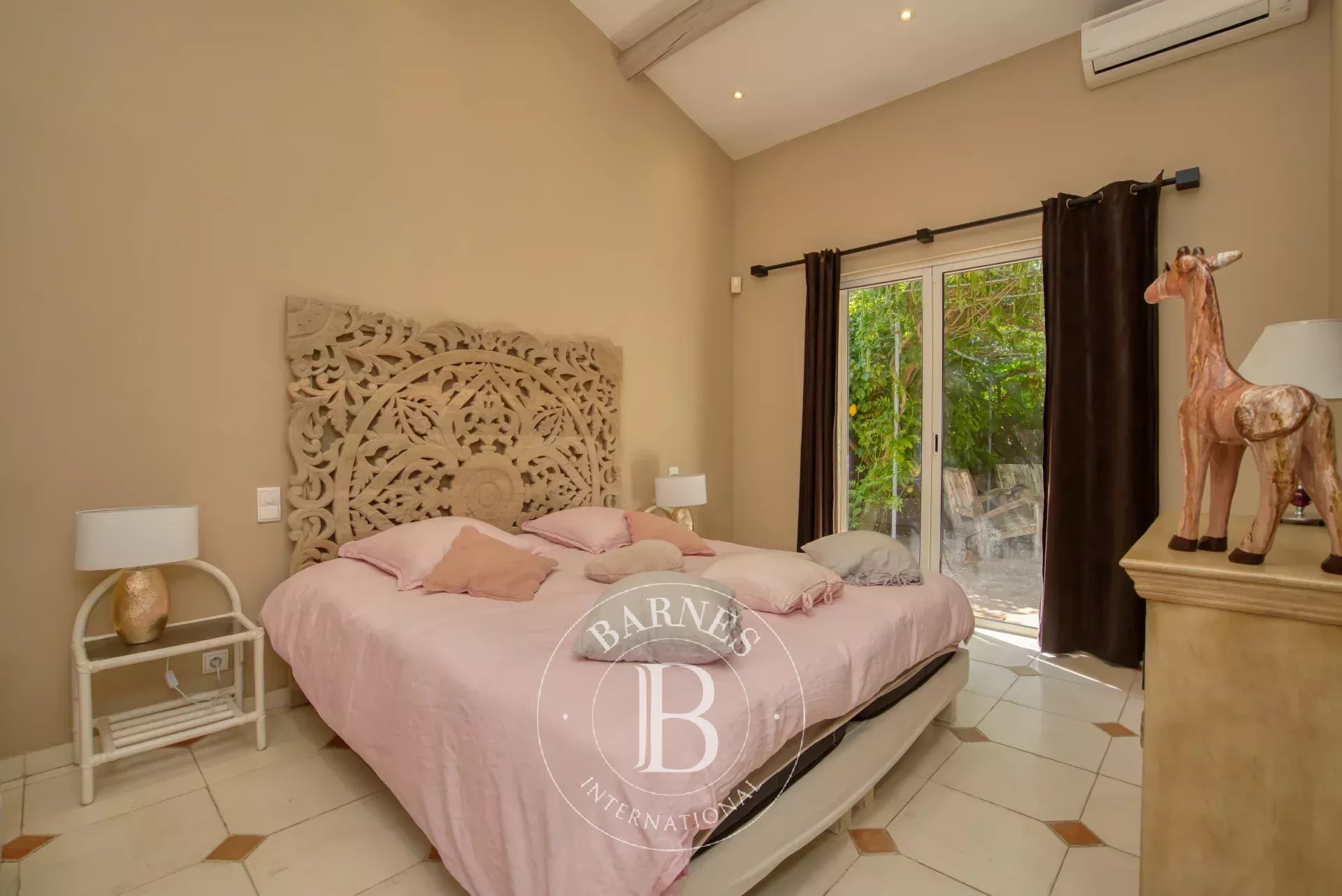 Ev Grimaud - picture 13