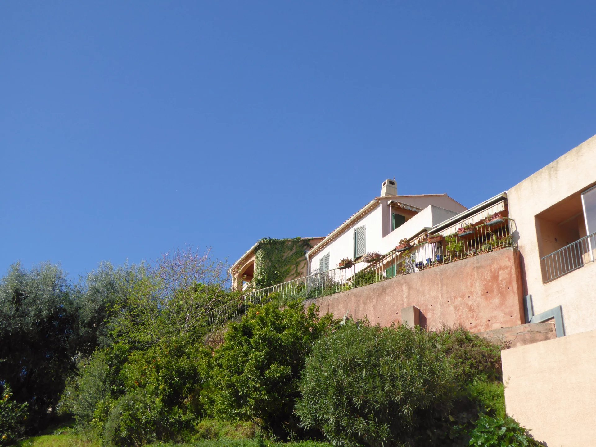 New Villa Semi-detached MENTON Garavan