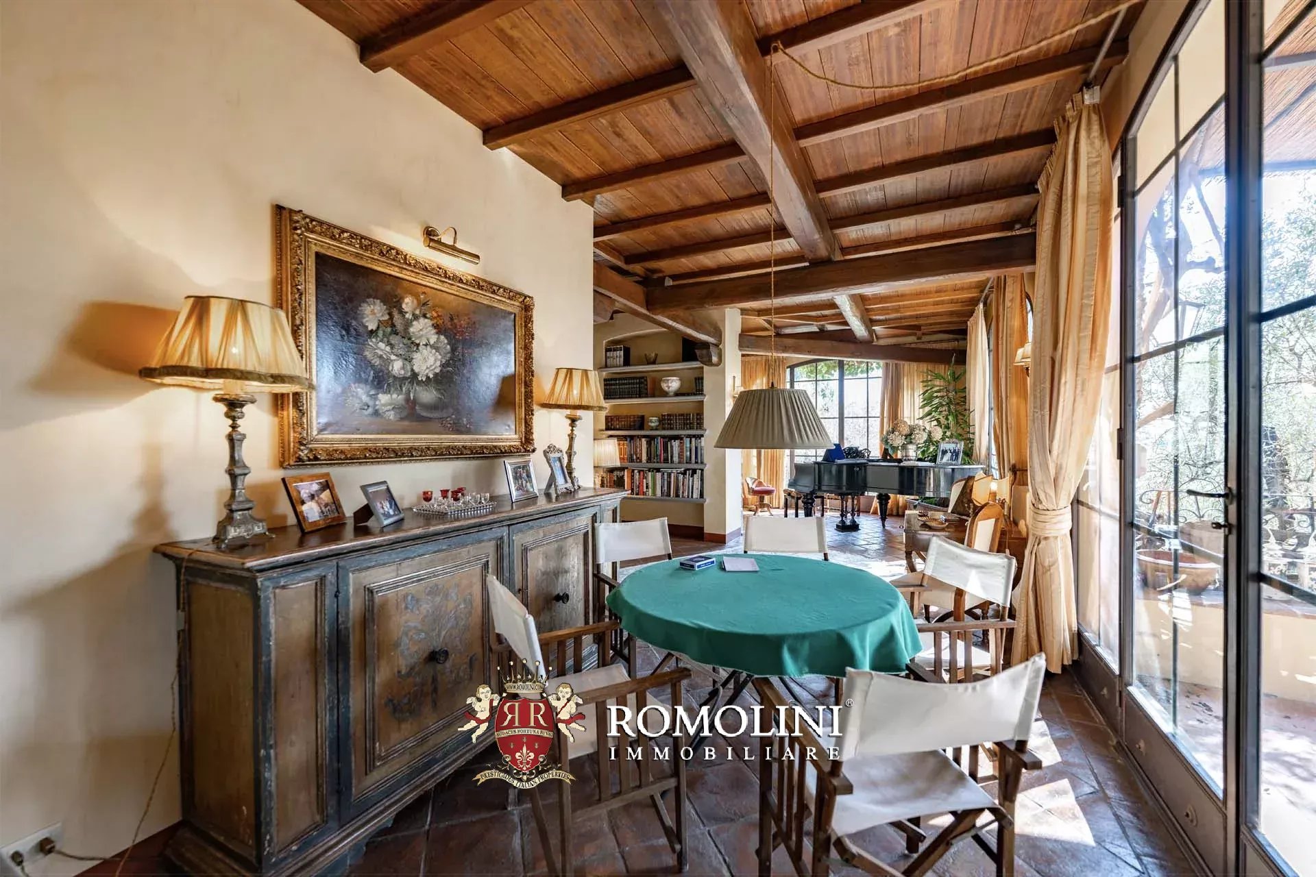 10 Bedroom Villa/Townhouse's Image 45