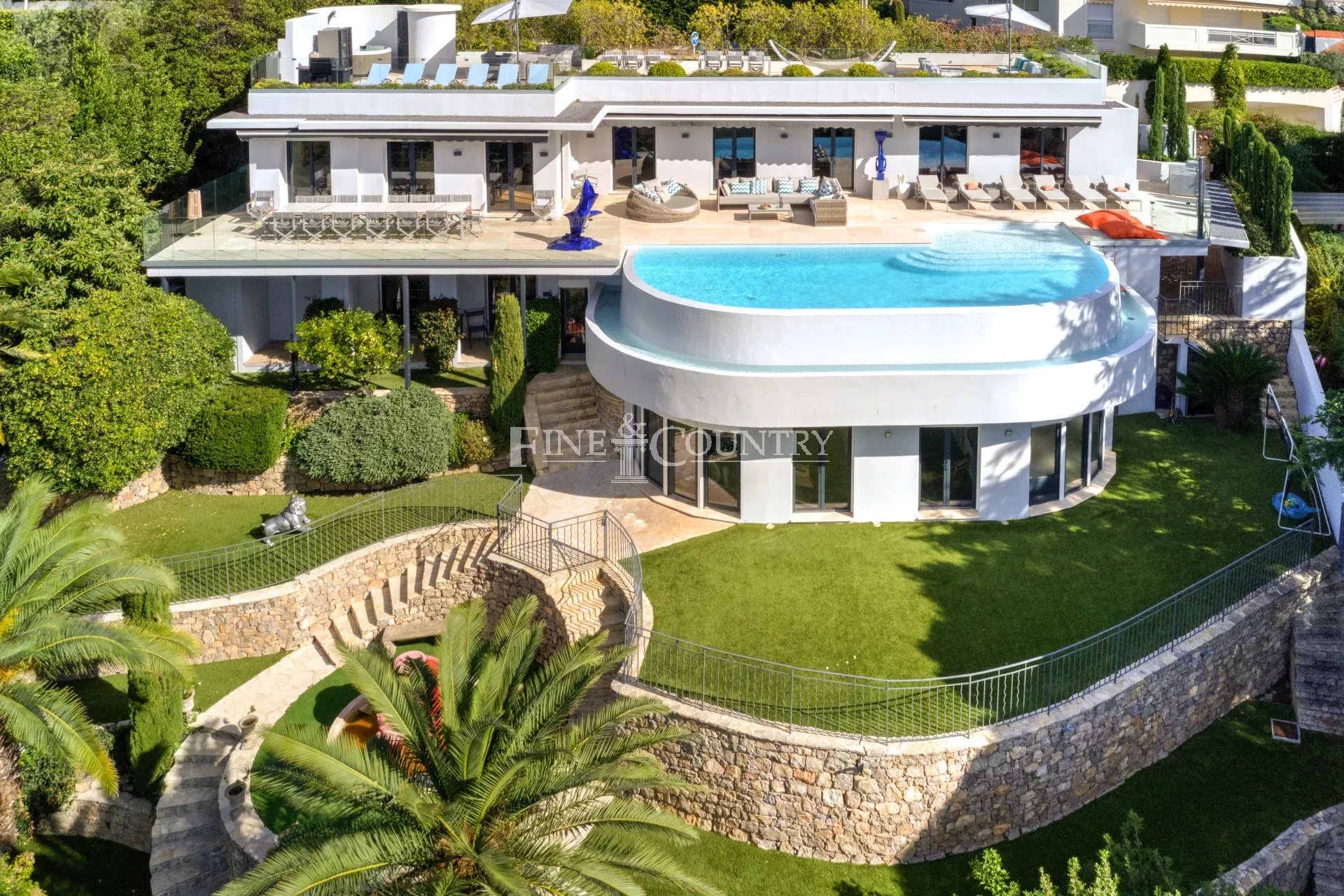 Photo of Villa for sale Cannes with sea view