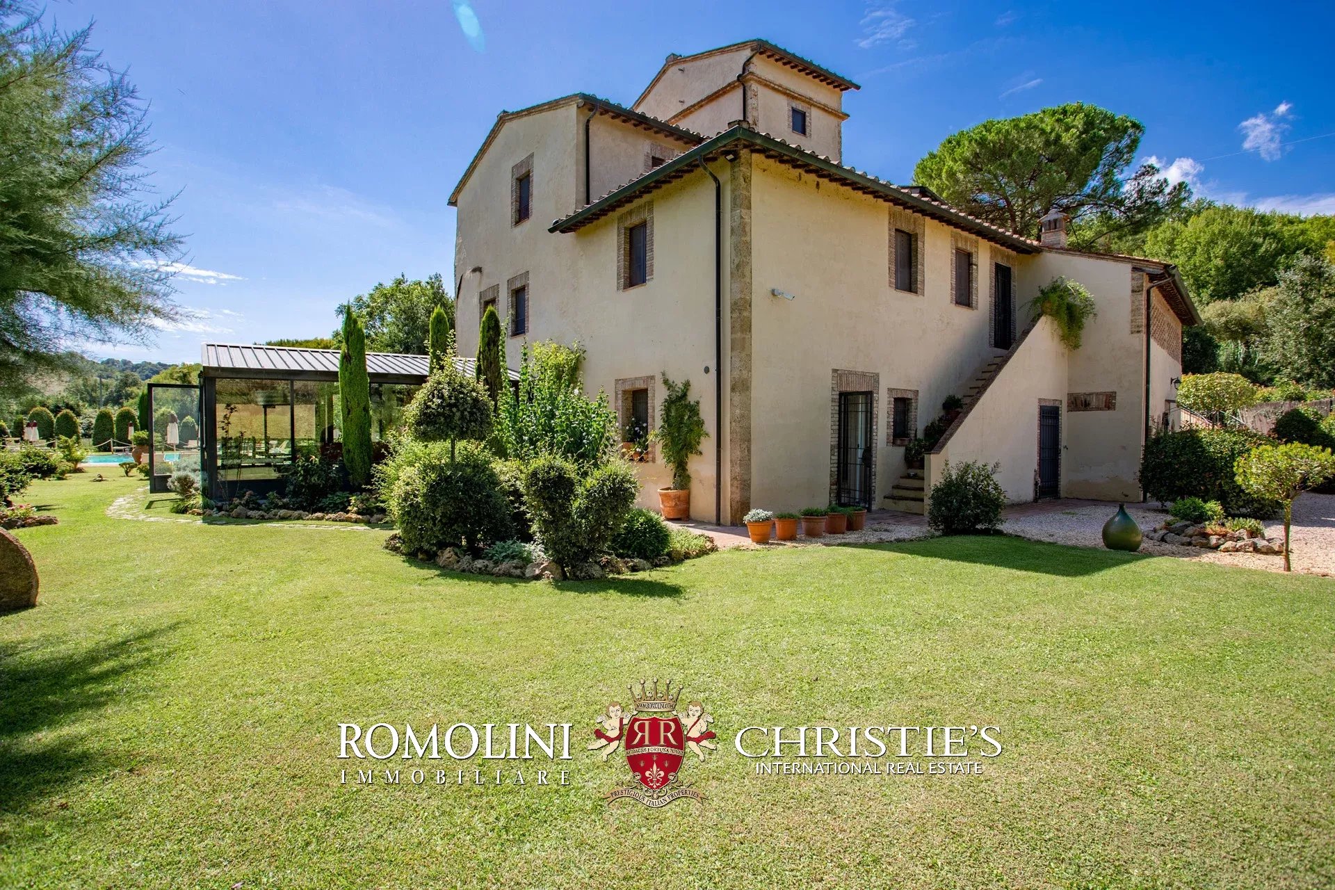 16 Bedroom Villa/Townhouse's Image 24