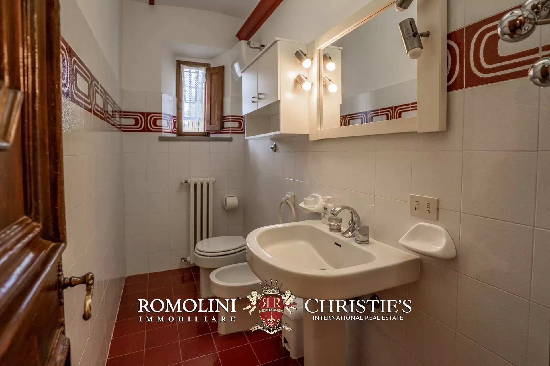 3 Bedroom Villa/Townhouse's Image 47