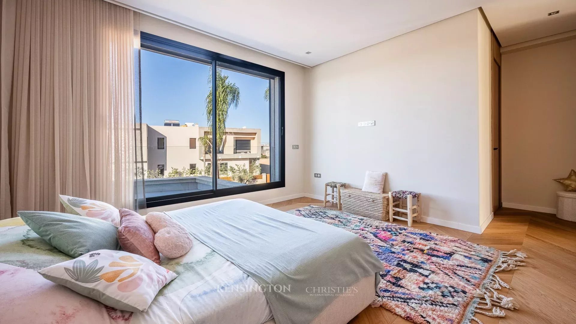 4 Bedroom Villa/Townhouse's Image 36