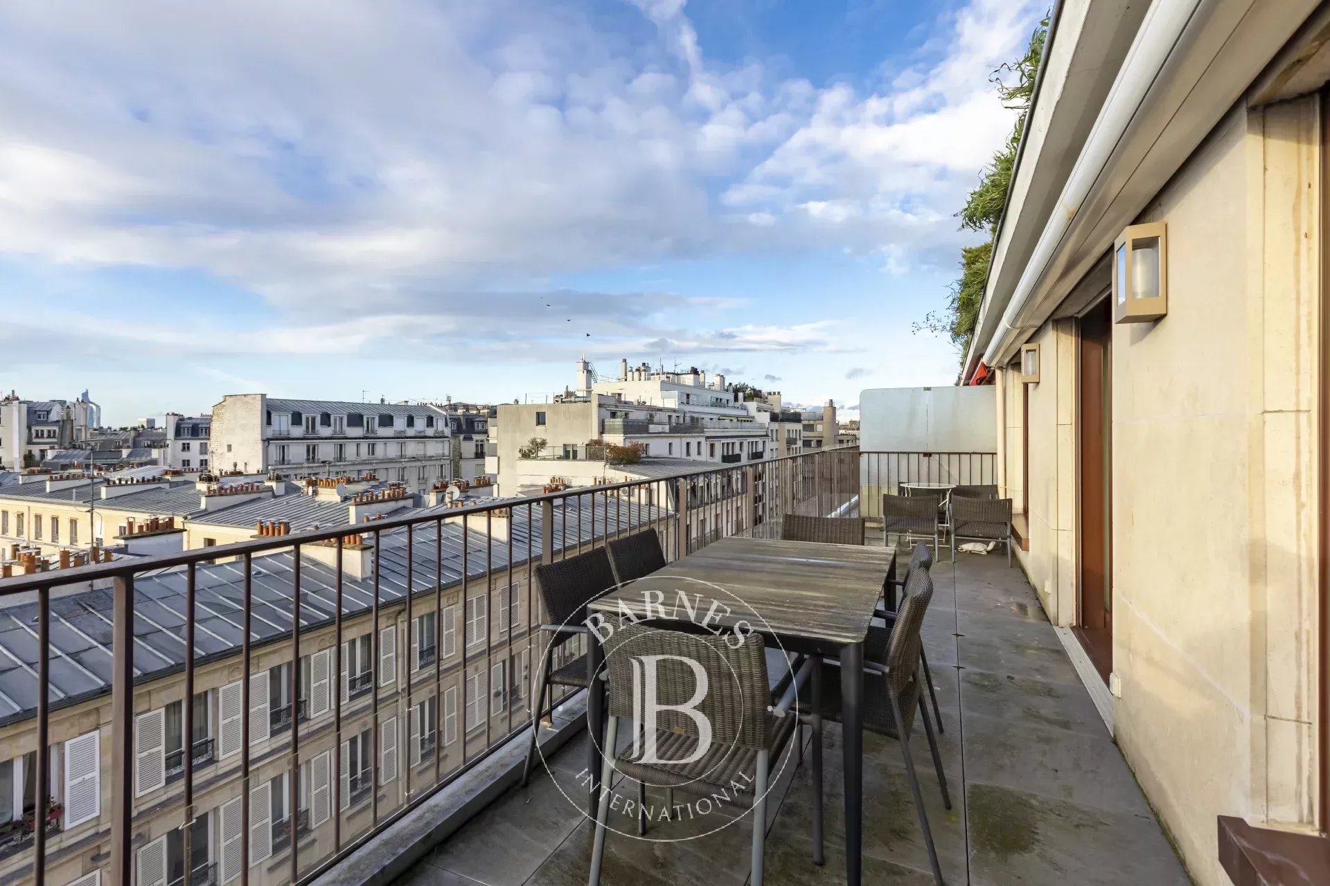 Exclusive listing - Paris 16 - Trocadéro/Victor-Hugo - 3 bedrooms - Unobstructed view