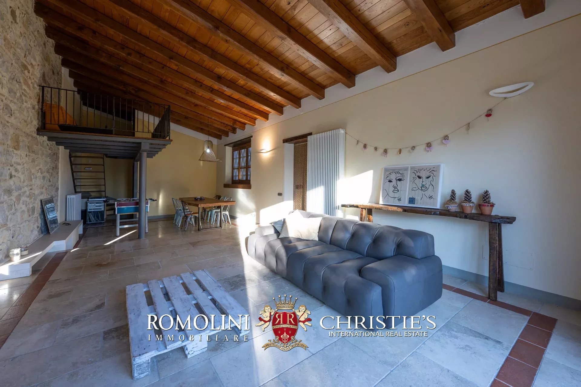 4 Bedroom Villa/Townhouse's Image 27
