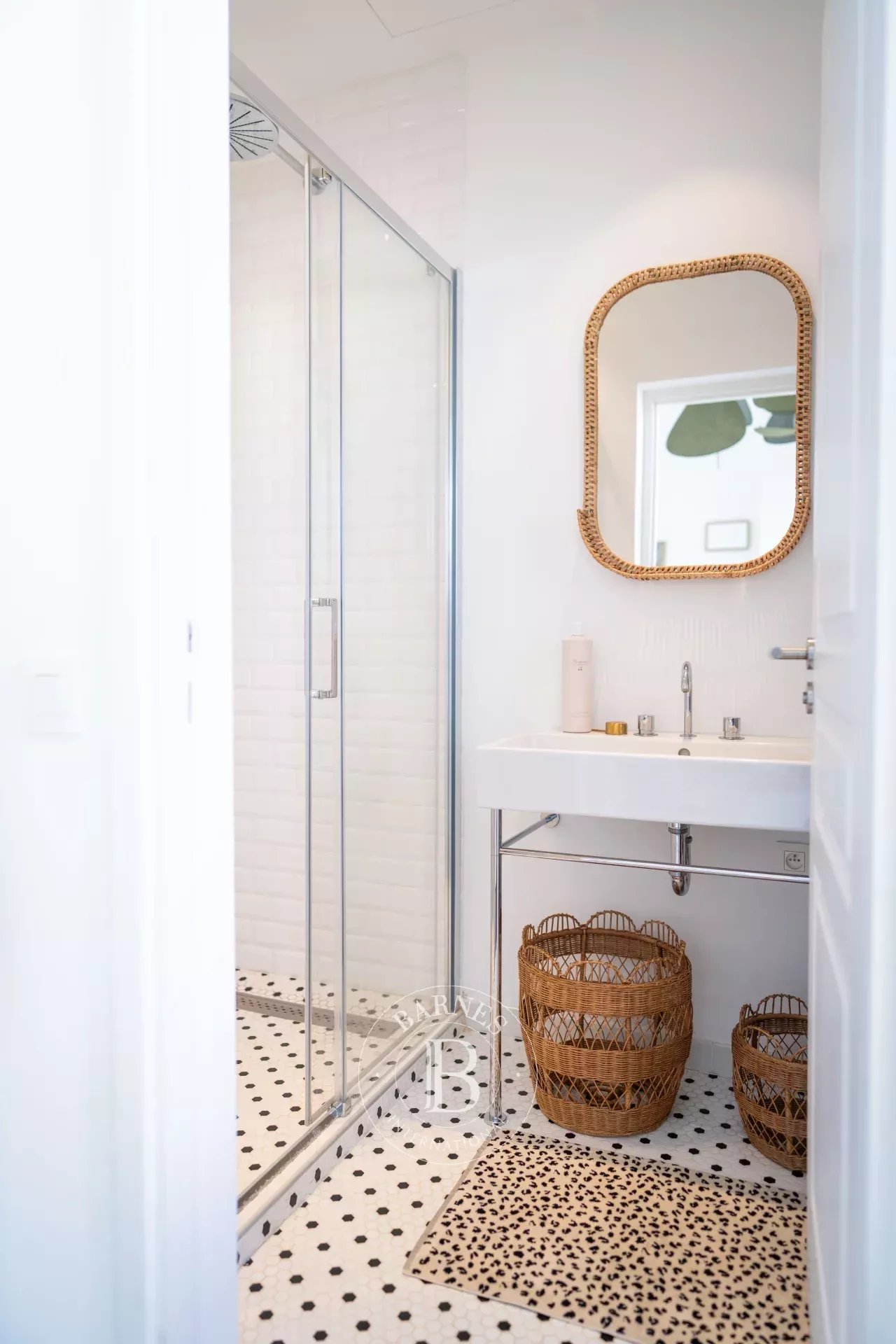 Ev Nice - picture 17