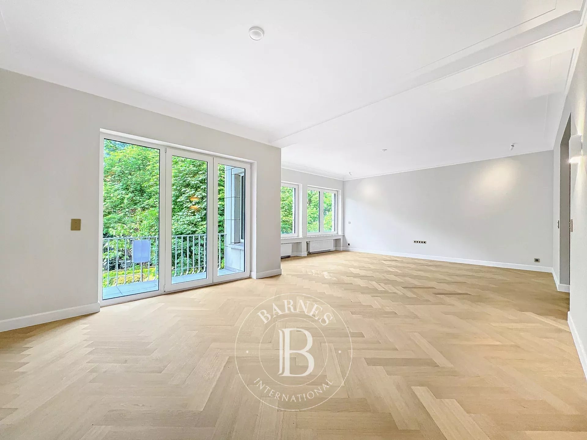 Bois de la Cambre - 3 bedroom apartment with terrace and garage