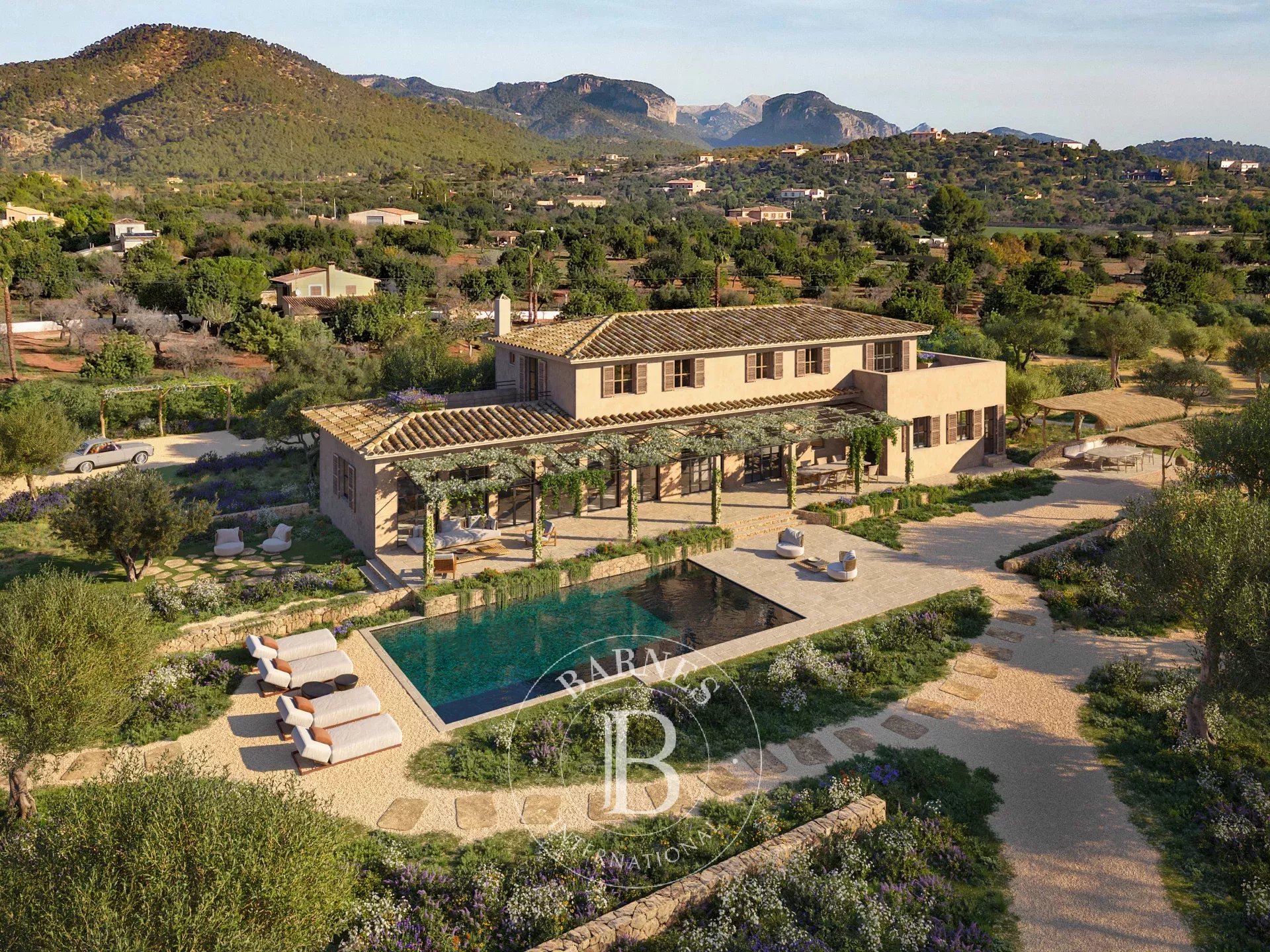 Impressive Traditional Style Villa in Santa María