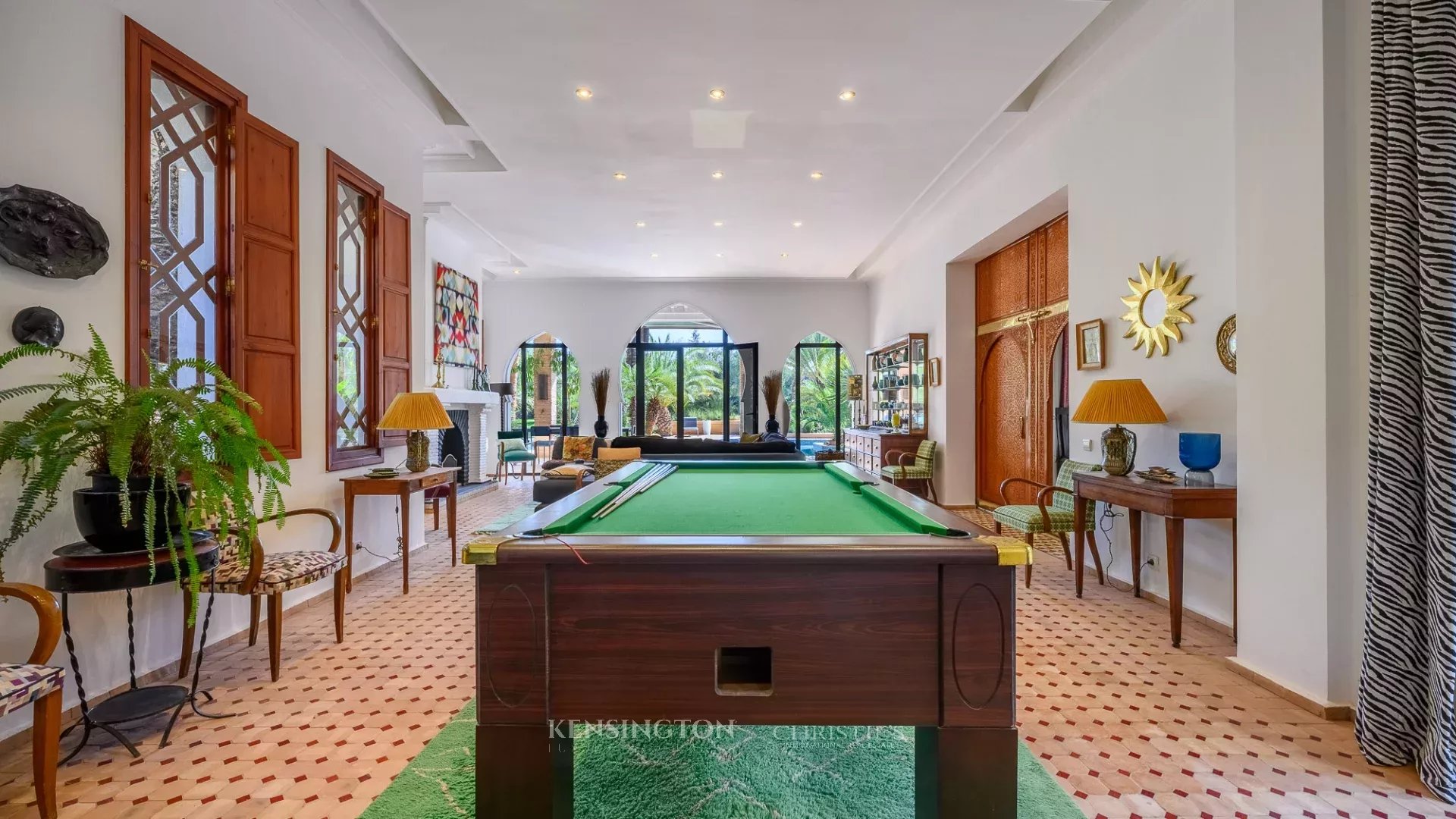 5 Bedroom Villa/Townhouse's Image 9