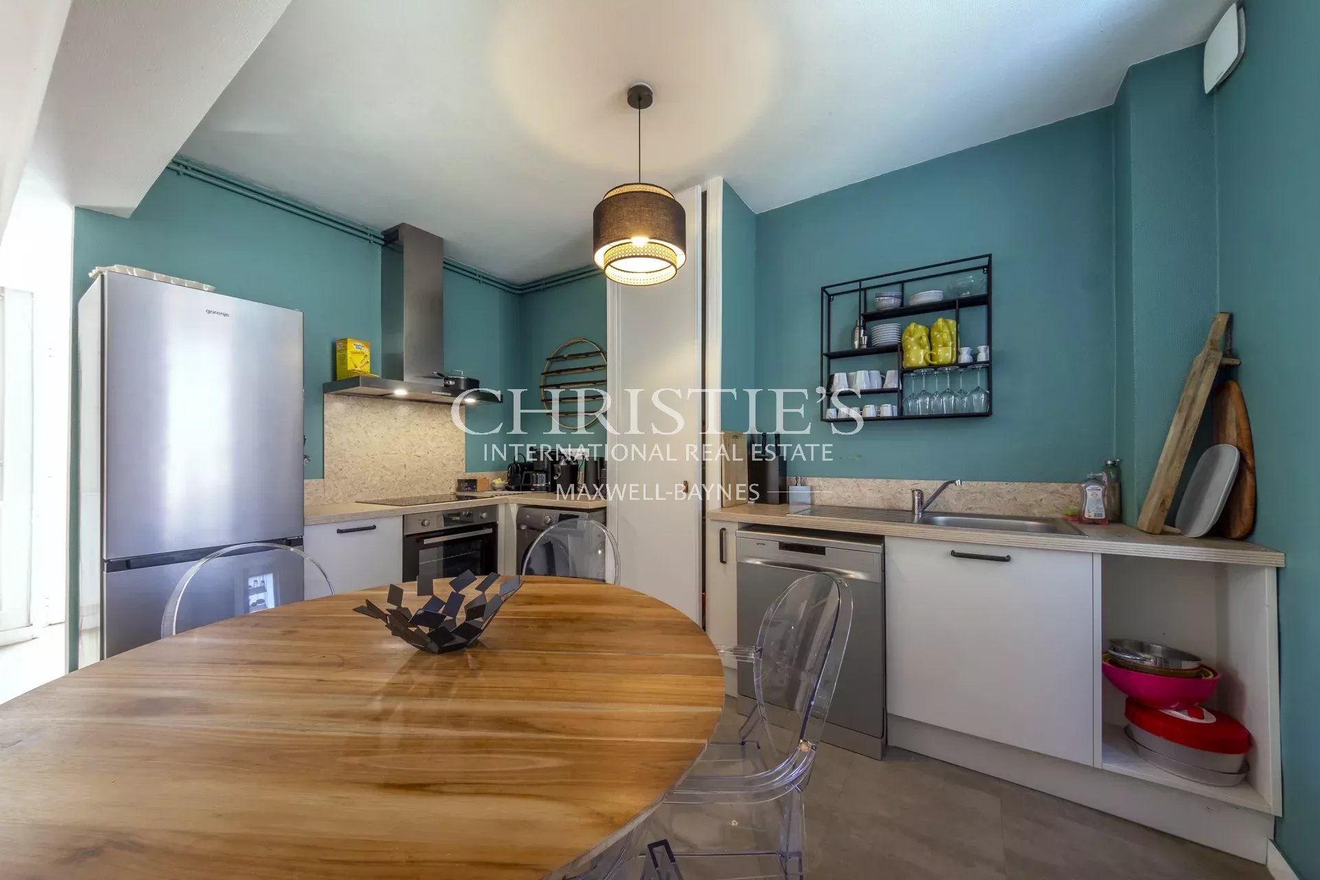 13 Bedroom Villa/Townhouse's Image 51