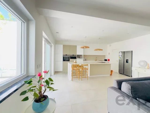 Exceptional villa in the heart of Fuseta 87108928 image 9