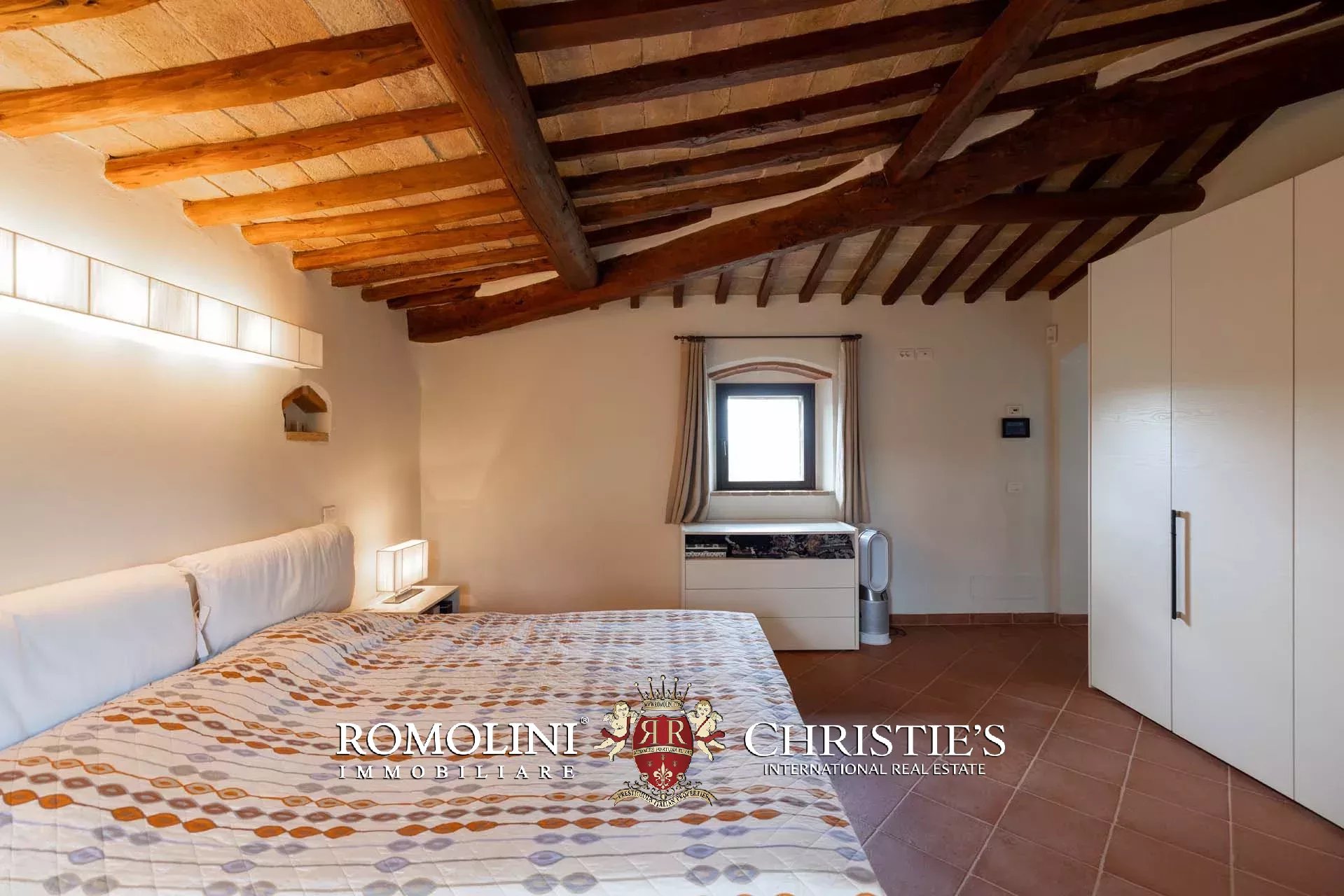4 Bedroom Villa/Townhouse's Image 53
