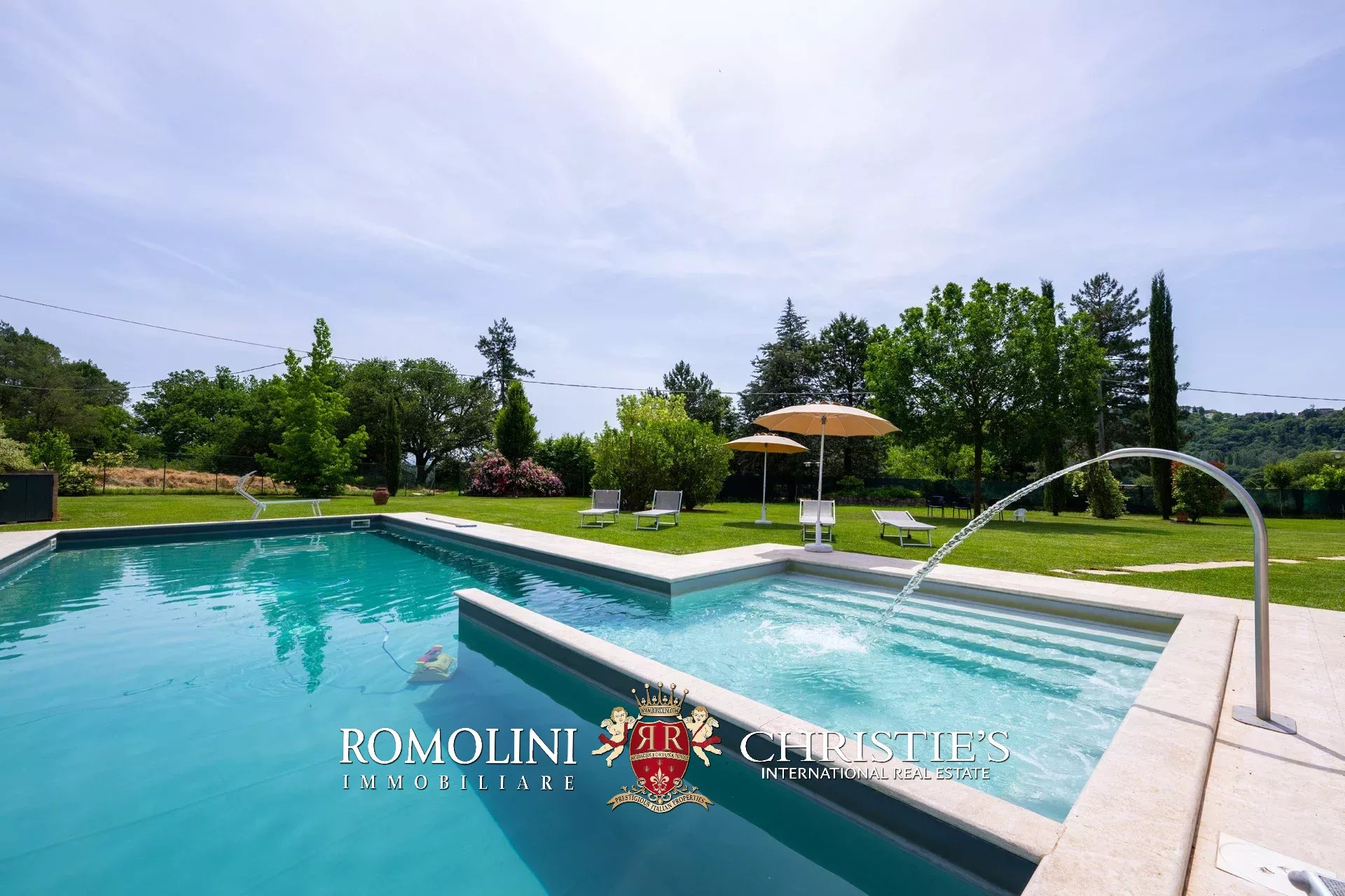 16 Bedroom Villa/Townhouse's Image 39