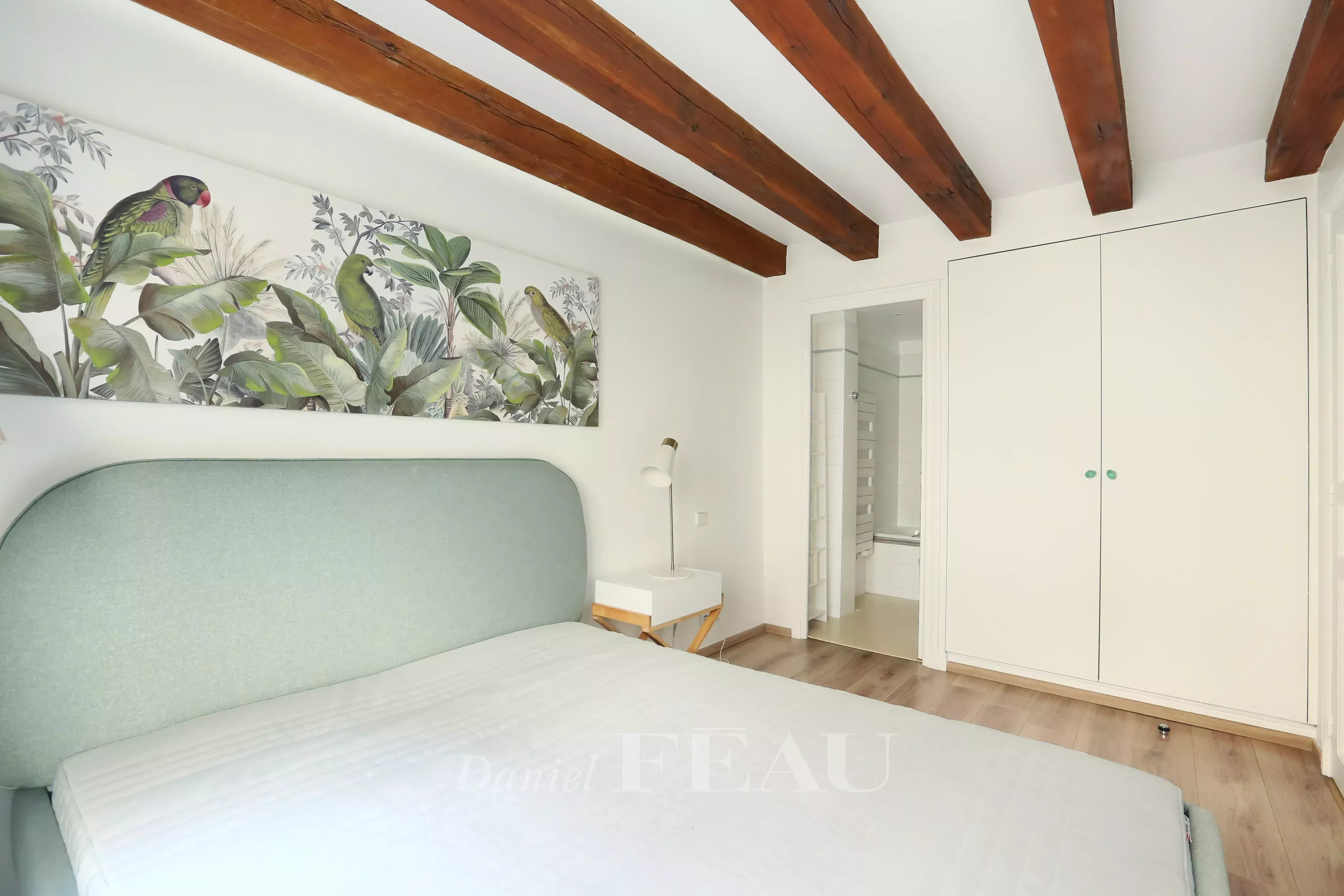 Rental Apartment Paris 4th