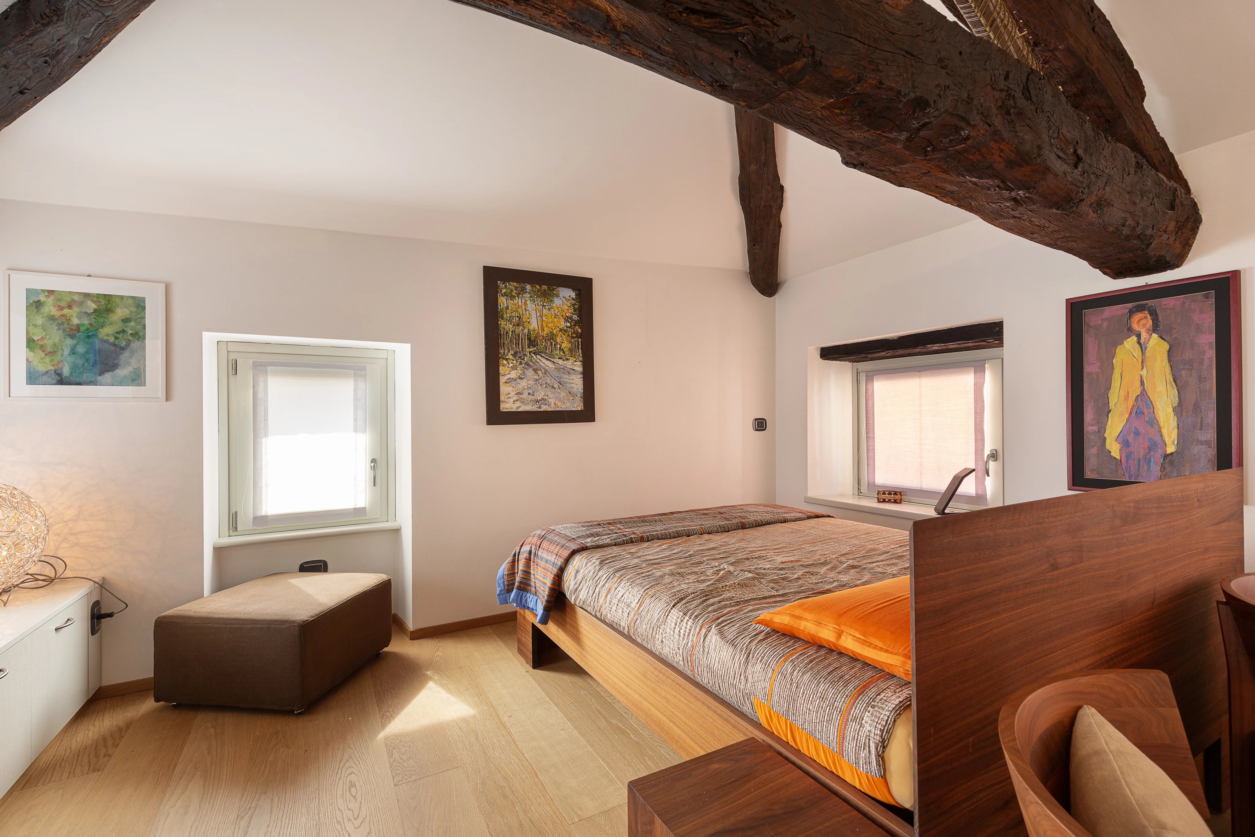 Rustic house in the historic center of Brienno - picture 10