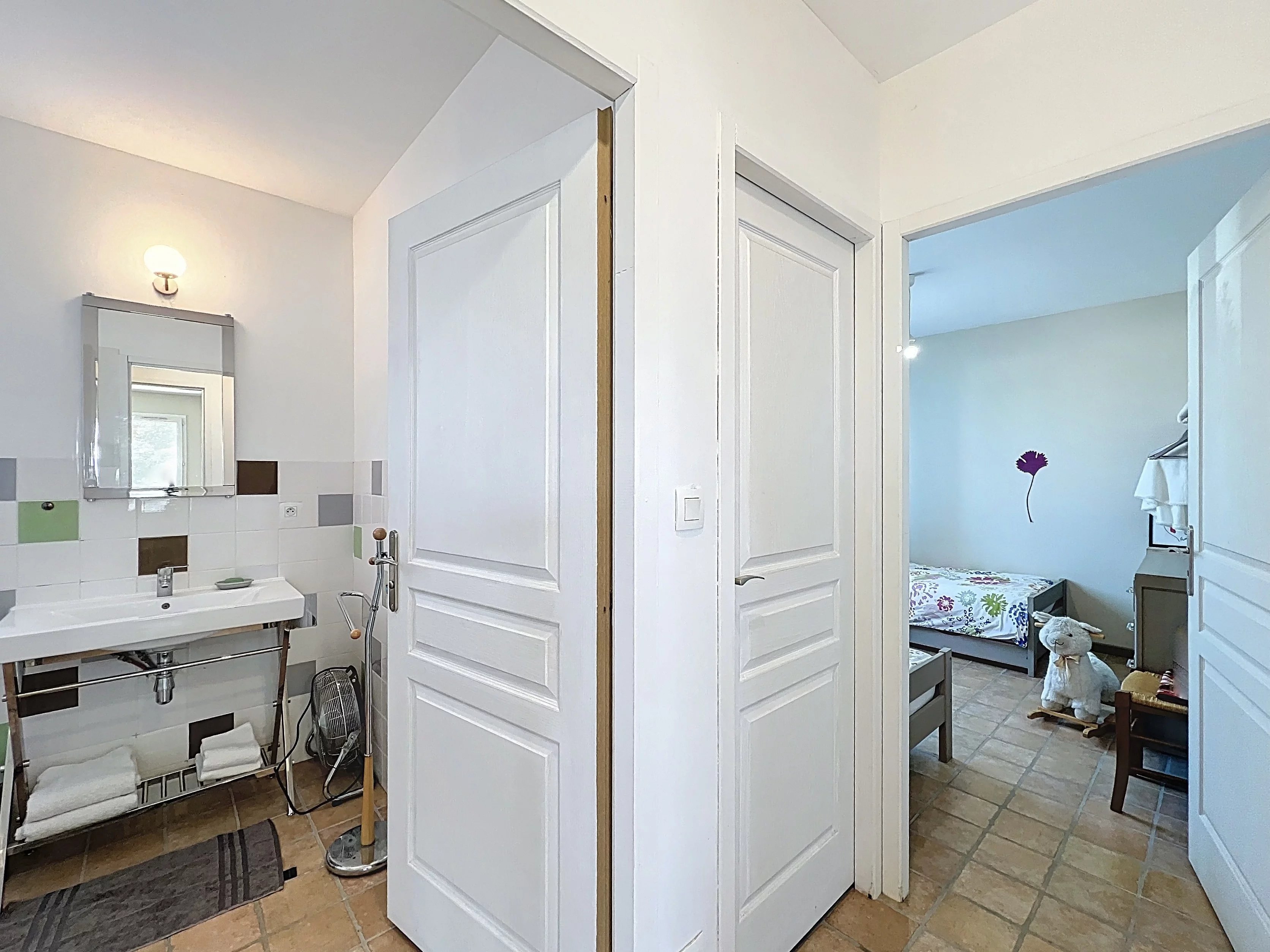 Moderne gelijkvloerse villa nabij Carcassonne, 4 slaapkamers