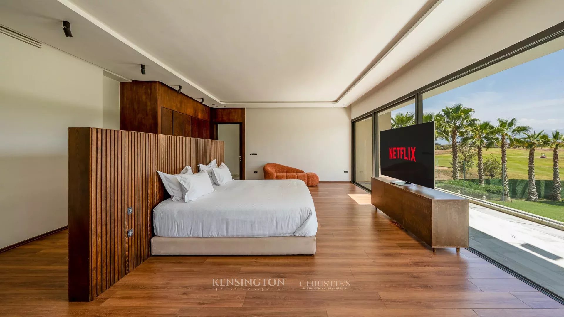 5 Bedroom Villa/Townhouse's Image 32