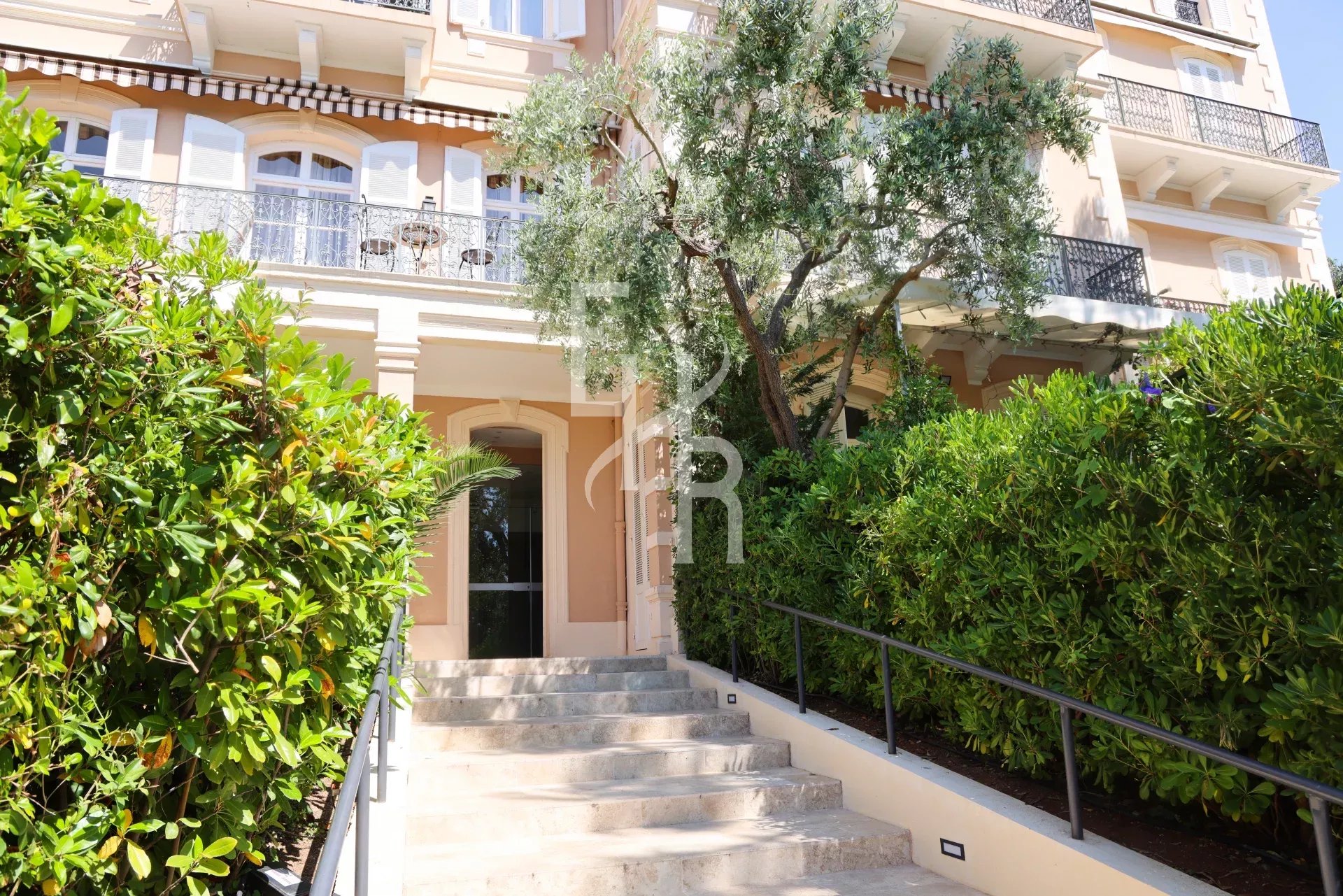 Penthouse proche Croisette