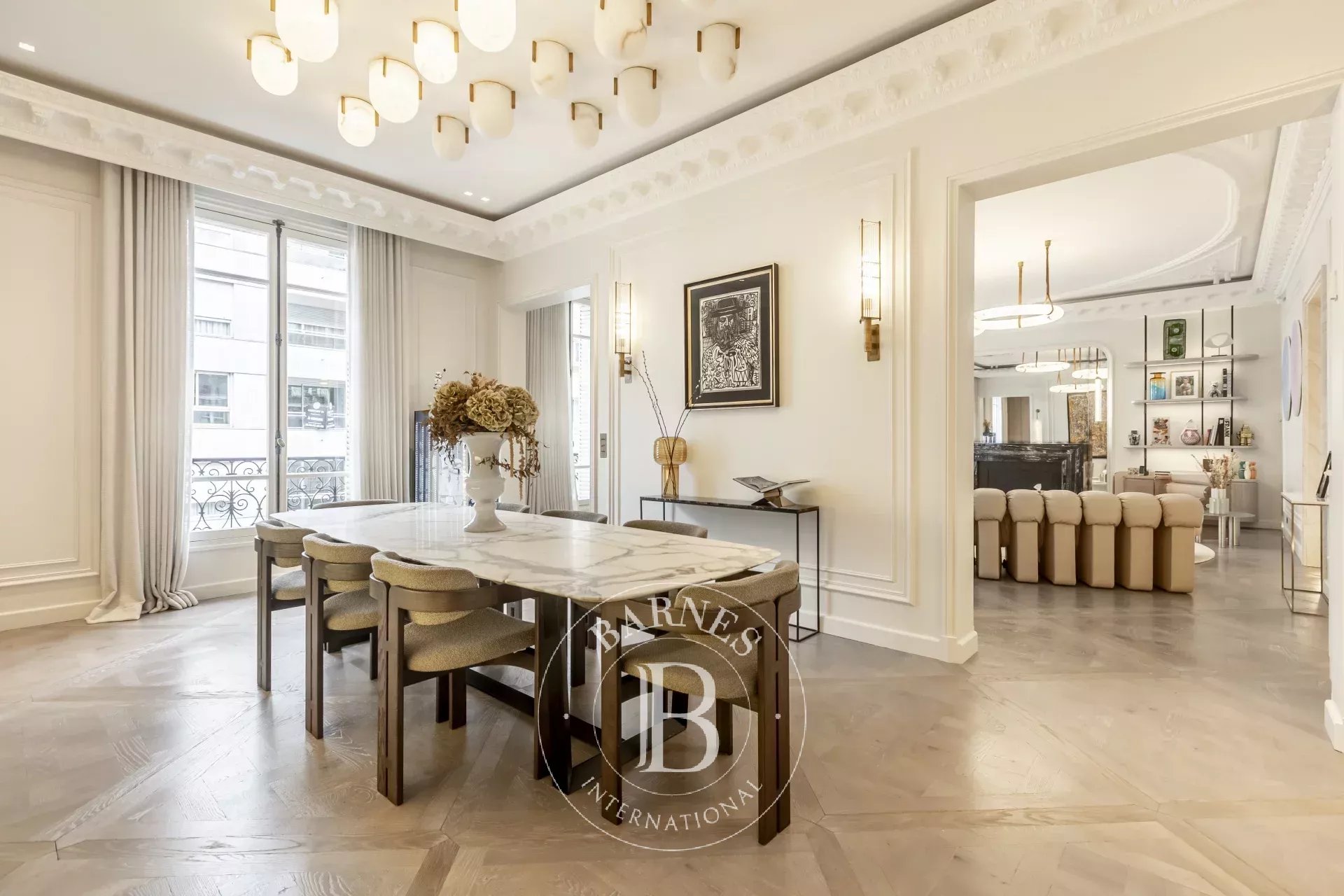 Daire Paris 8ème - picture 5