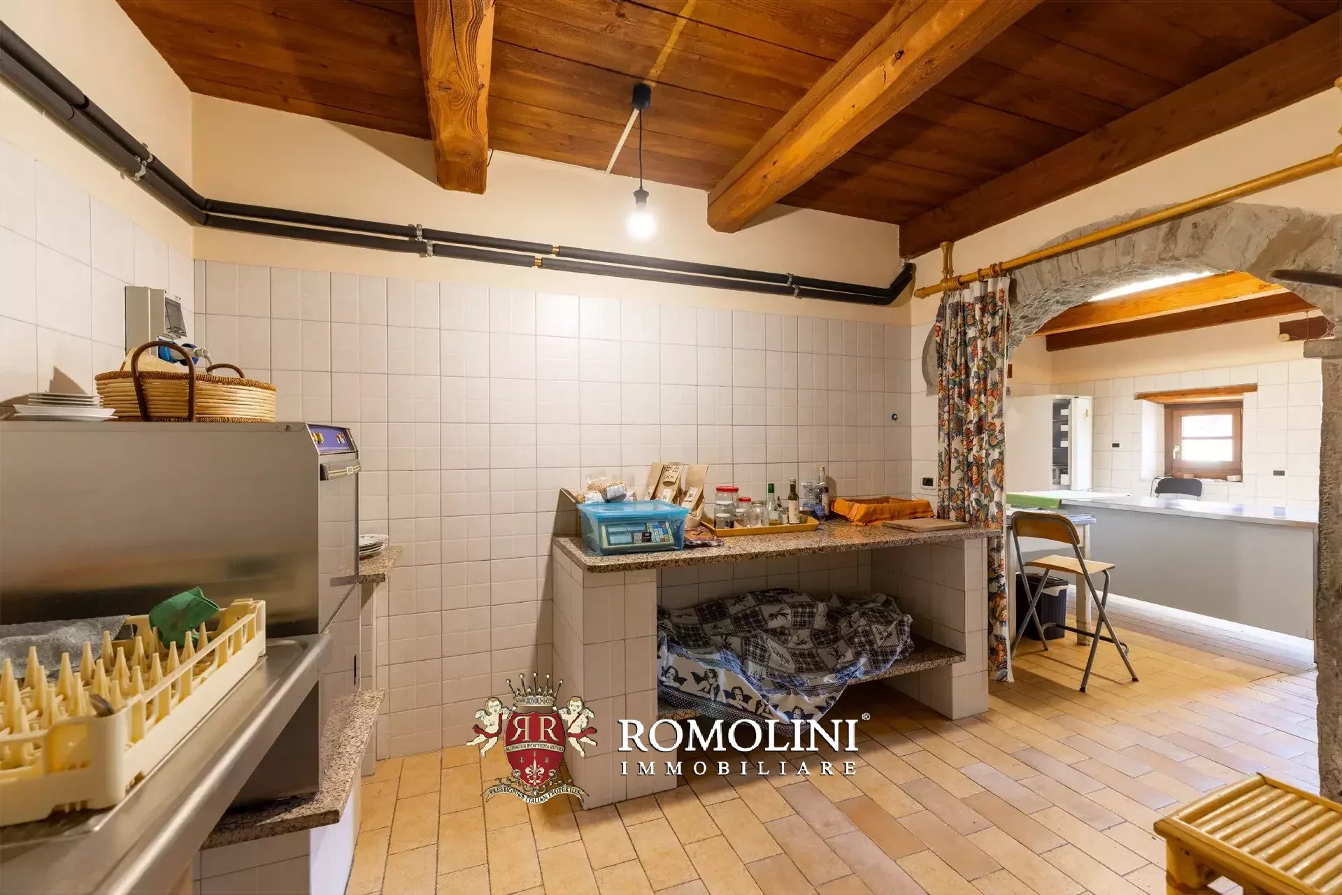 11 Bedroom Villa/Townhouse's Image 24