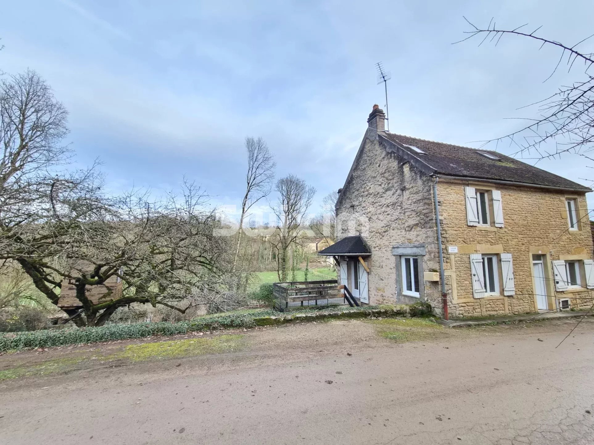 Agence immobilière de Swixim Avallon