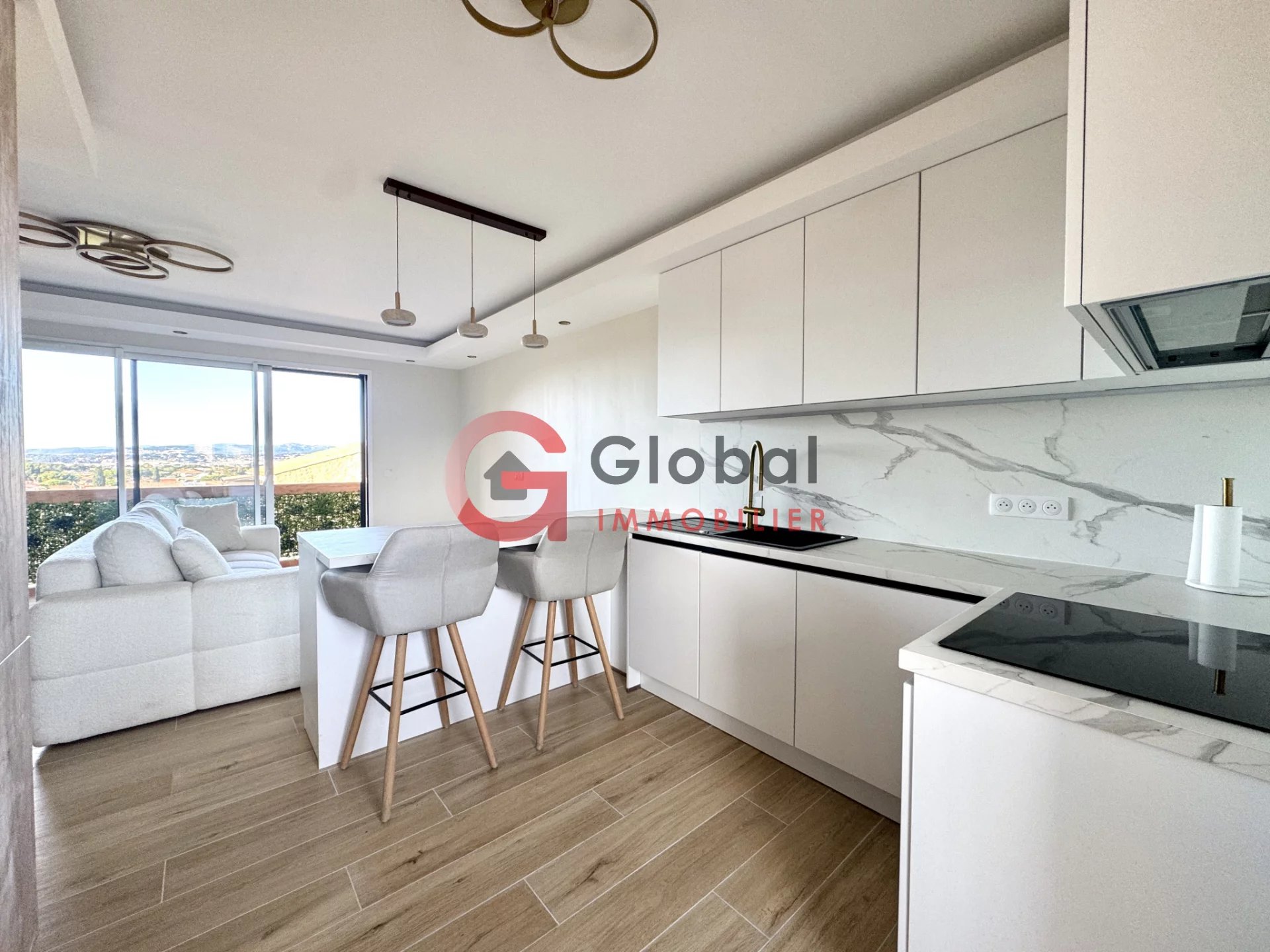 T2 moderne Six-Fours