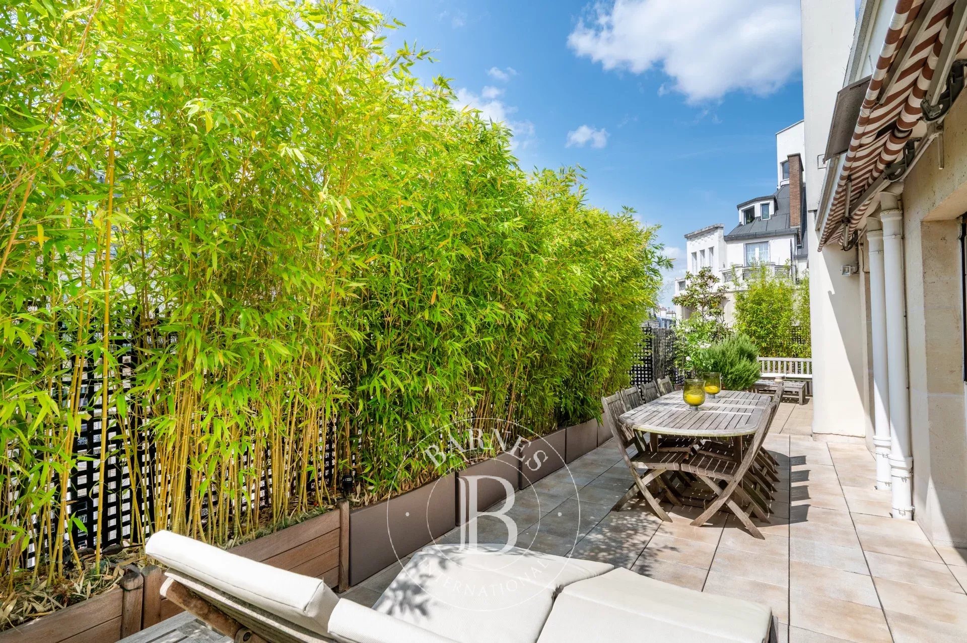 Neuilly - Pasteur - 4-bed family apartment - Step-free terrace