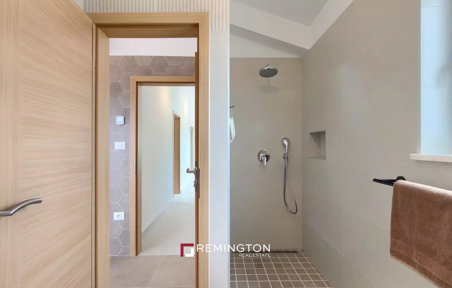 3 Bedroom Villa/Townhouse's Image 16