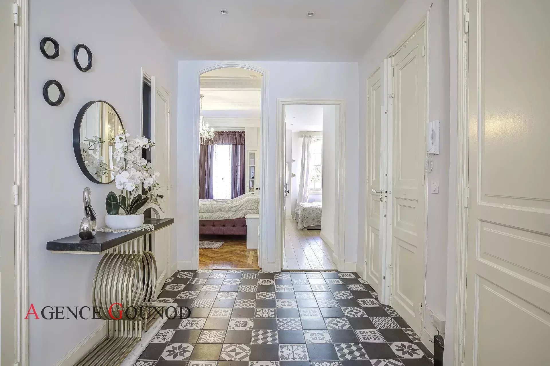 Appartement  - 3 pièces  - 78.0 m2 -  610 000 € - À vendre