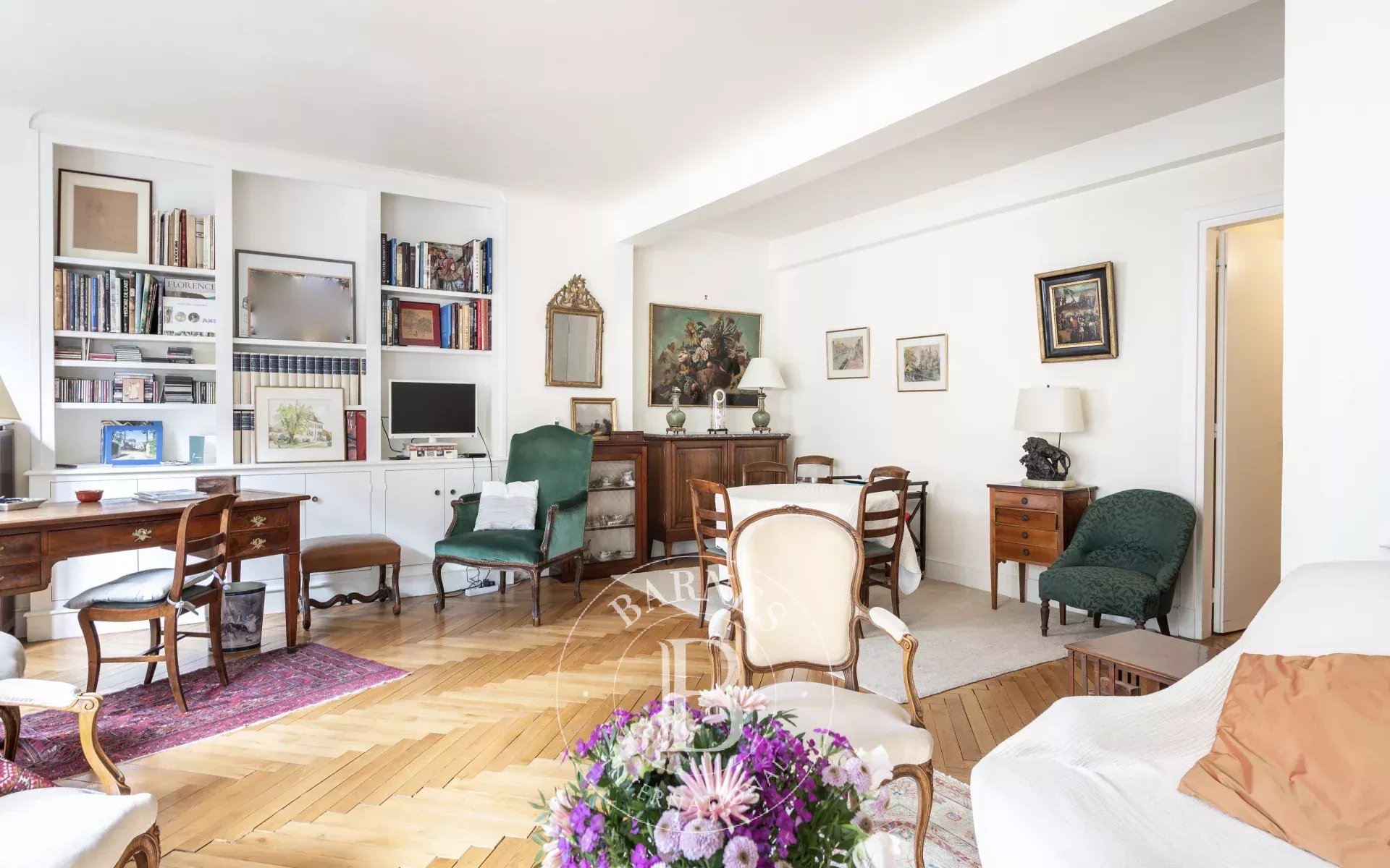 Sole agent - Paris 16 - Passy/Paul Doumer - 3-bedroom apartment
