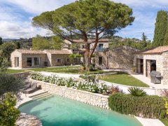 Elegant Renovated Bastide Within Walking Distance of Saint-Paul-de-Vence — photo 1 of 7