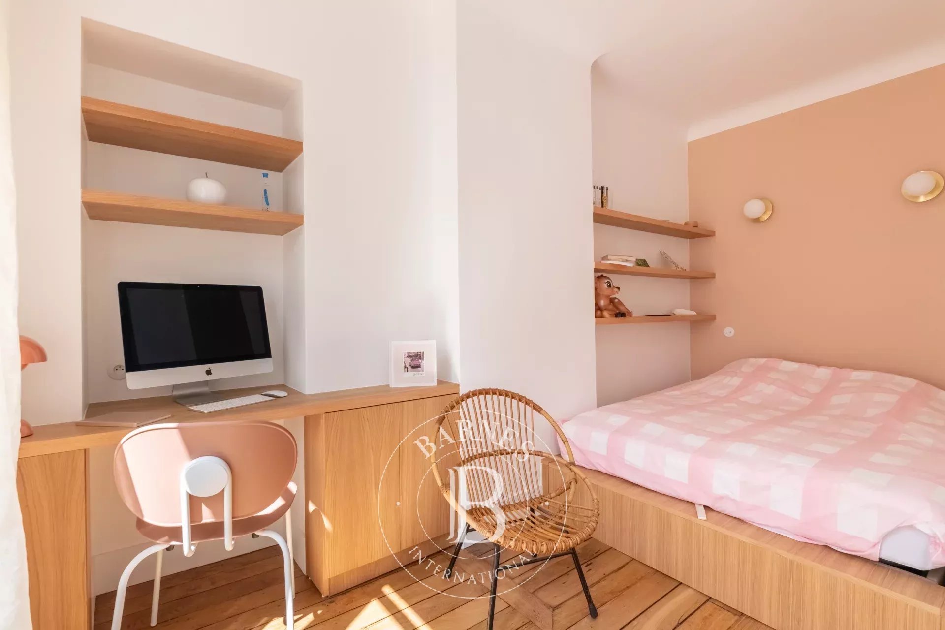 Daire Paris 9ème - picture 5