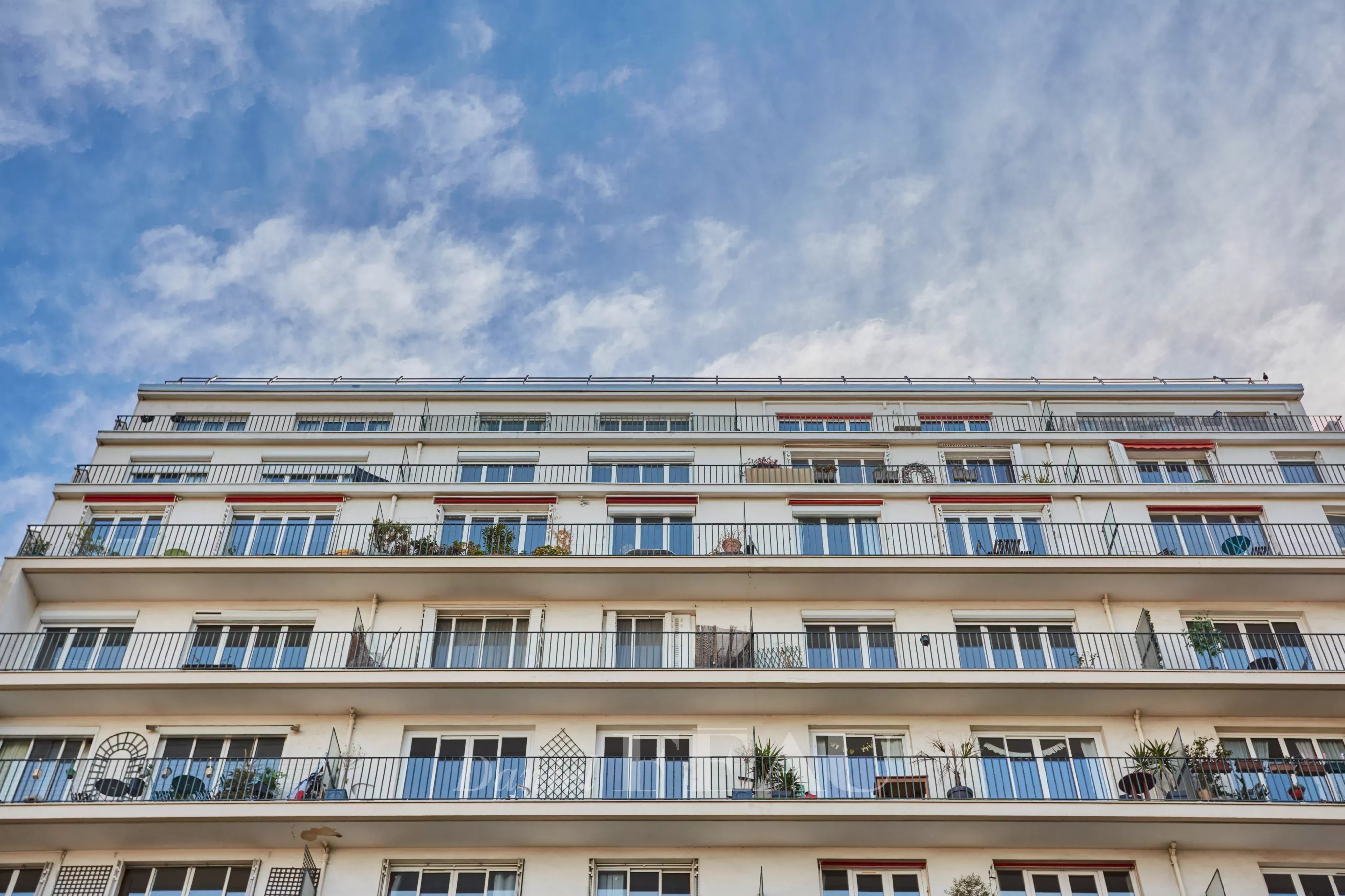 Sale Apartment Paris 15th
