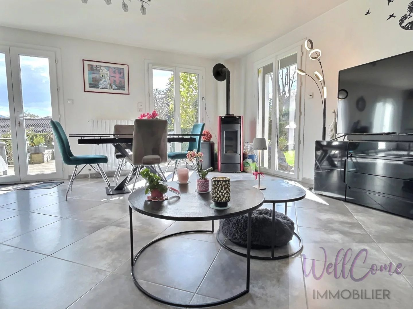 Grésy sur Aix - appartement 3 pièces de 97m² en rez de jardin avec cave et stationnements privatifs