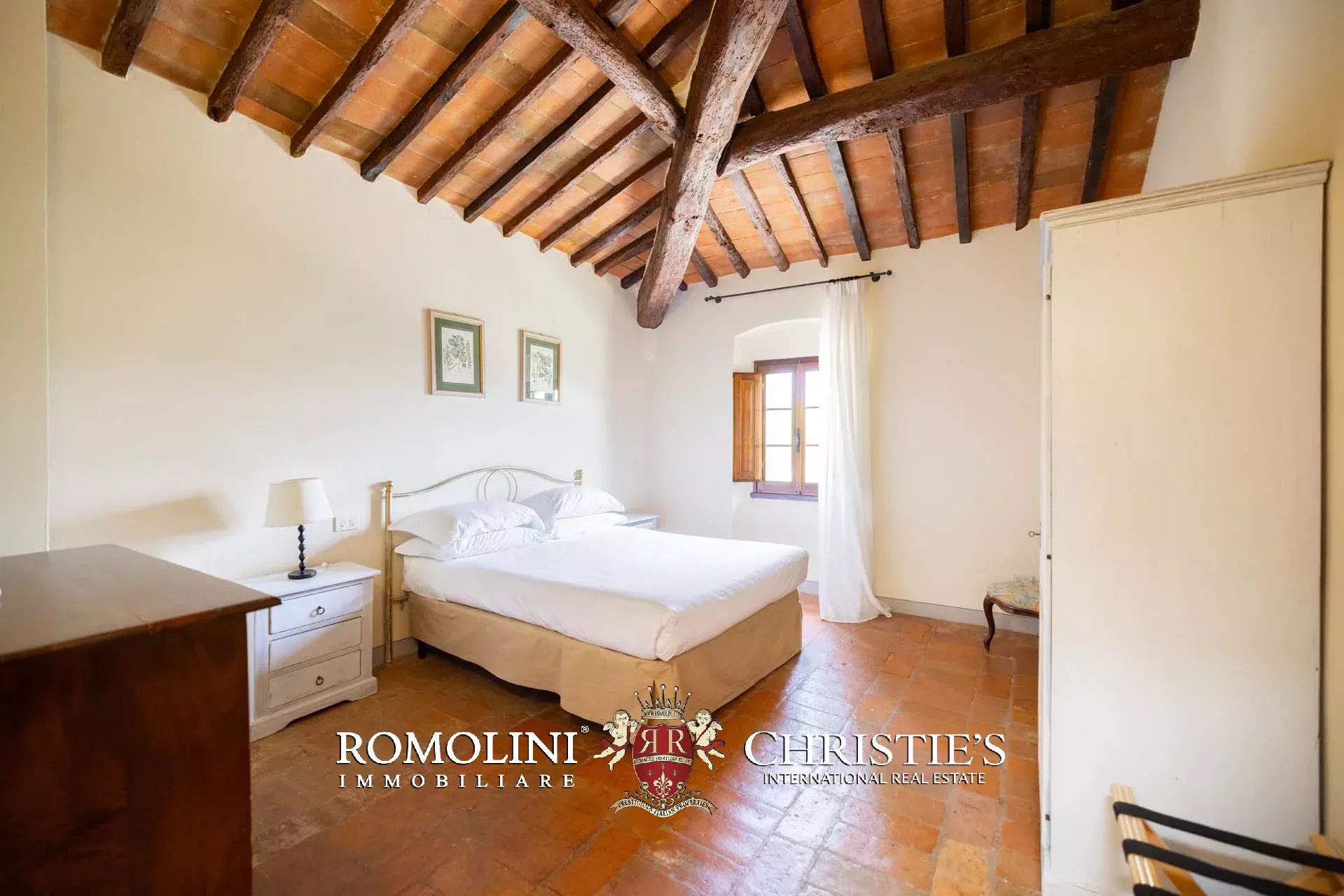 37 Bedroom Villa/Townhouse's Image 107