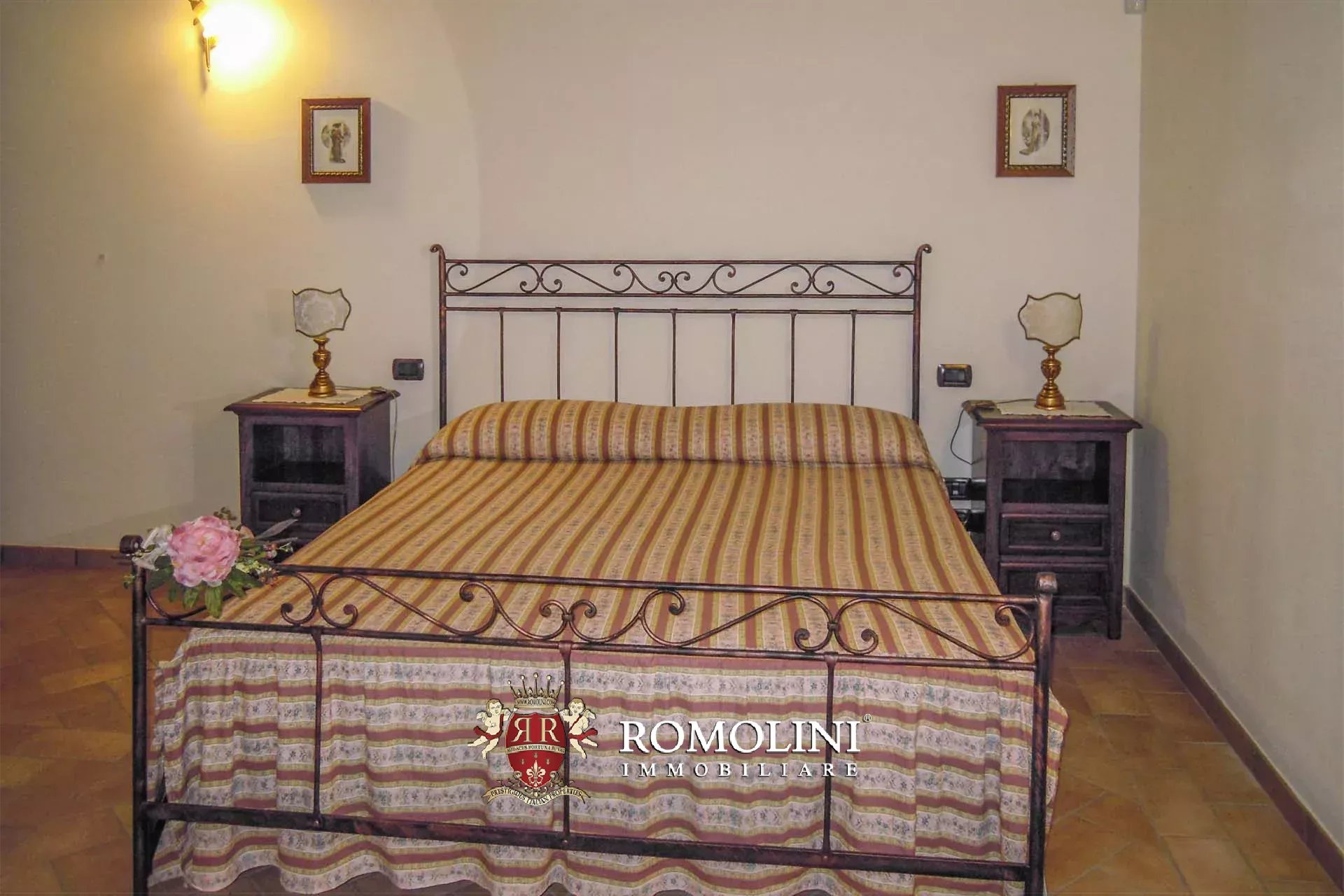 10 Bedroom Villa/Townhouse's Image 49
