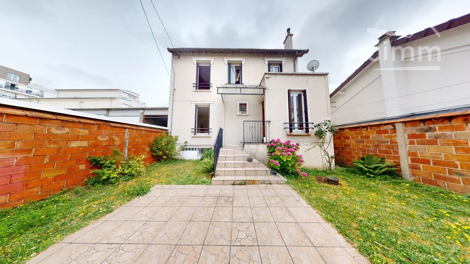 Agence immobilière de 