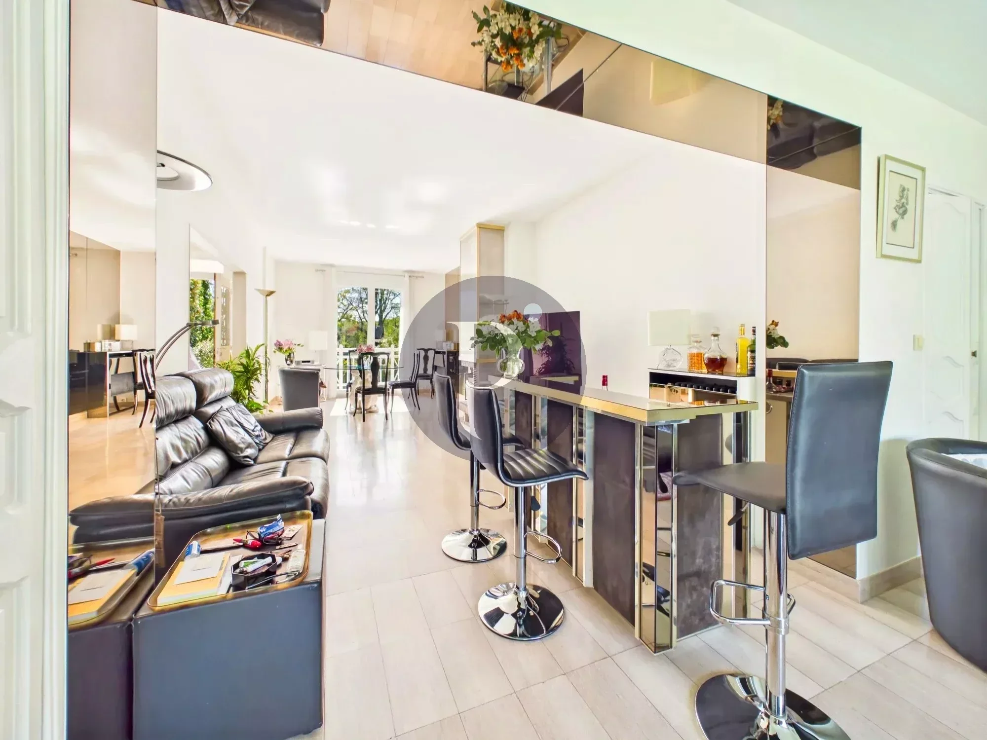 vente-maison-7-pieces-verrieres-le-buisson-86242016