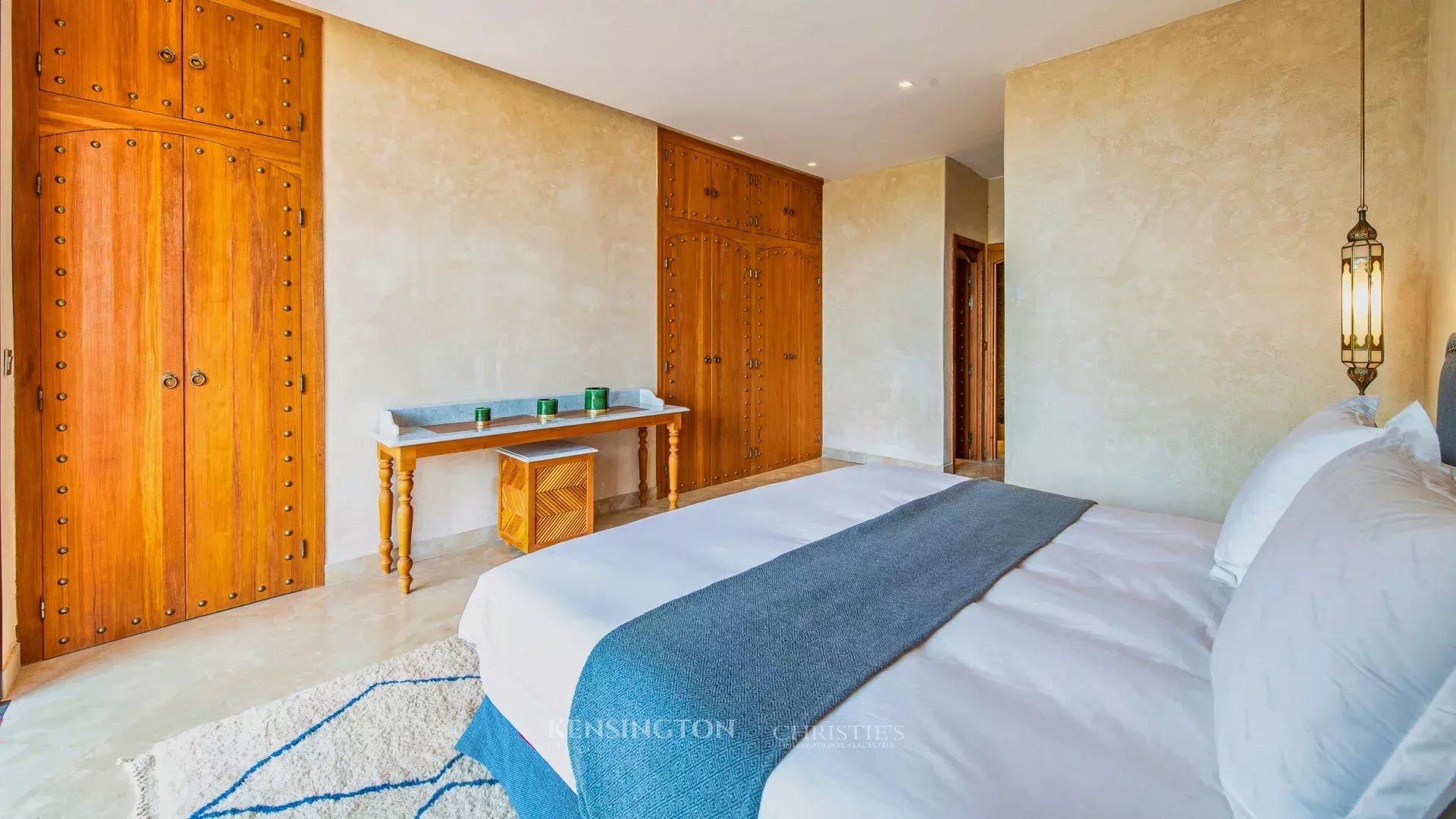 5 Bedroom Villa/Townhouse's Image 21