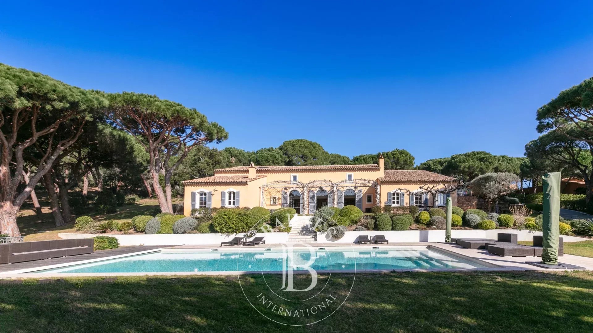 Villa Ramatuelle  -  ref 3615042 (picture 1)