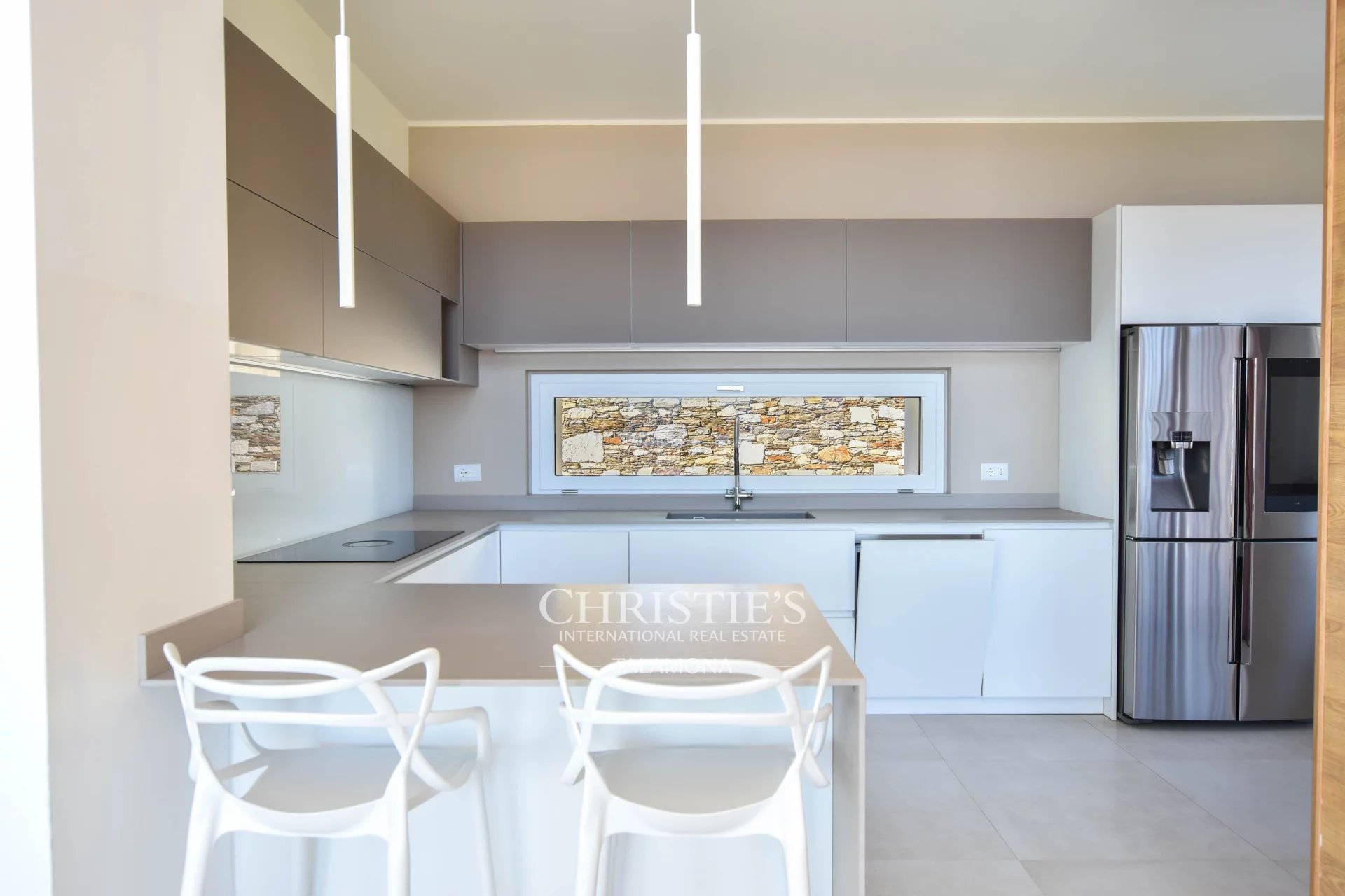 3 Bedroom Villa/Townhouse's Image 36