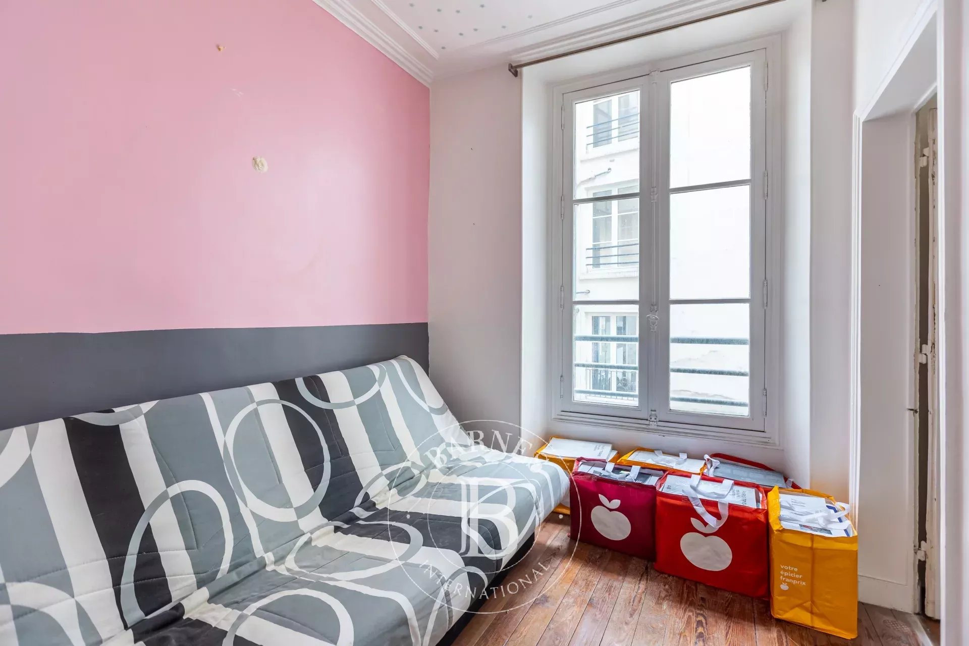 Daire Paris 8ème - picture 5