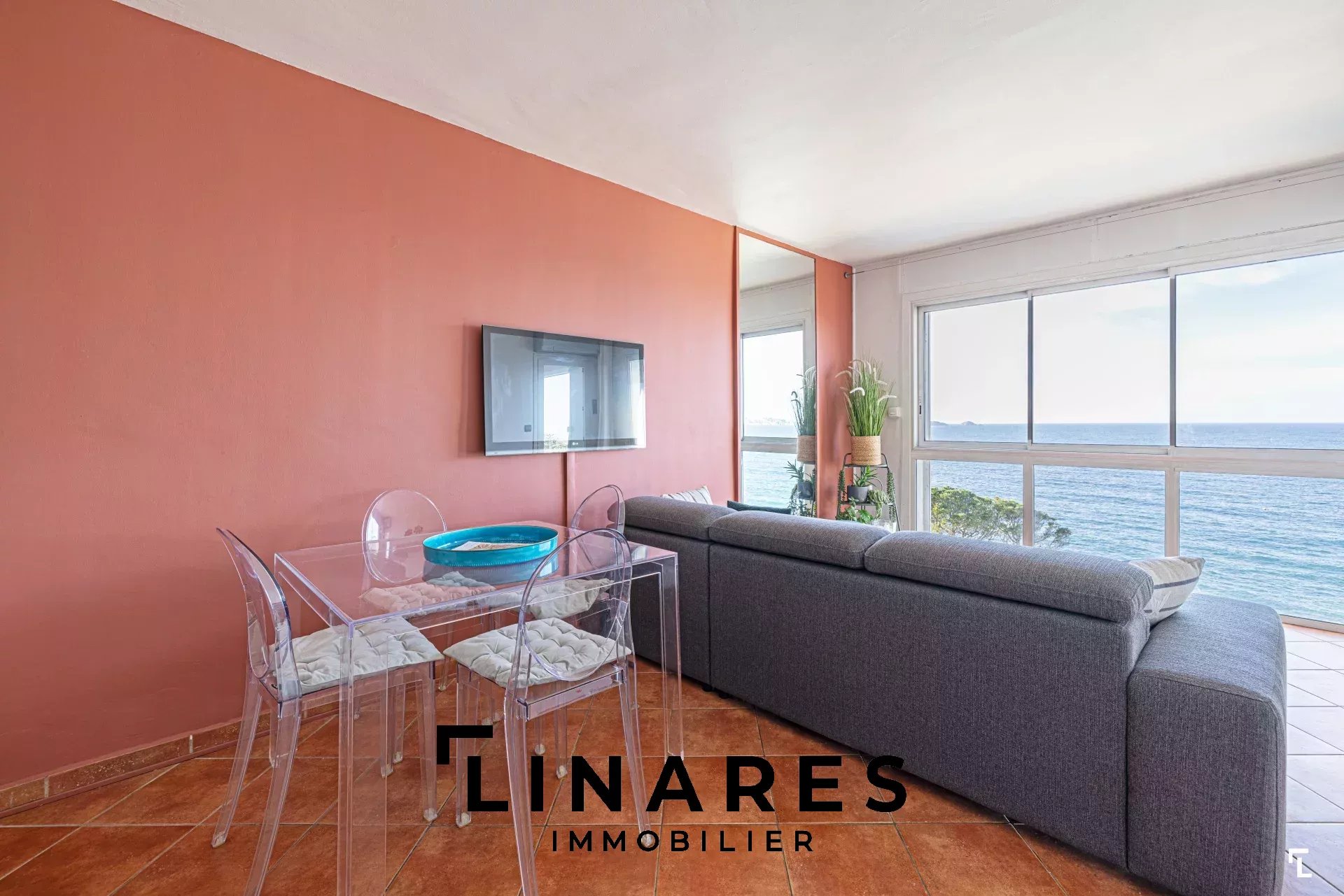 LE NID DE LA CORNICHE - Appartement d'exception T3 de 65m2 + TERRASSE VUE MER - ROUCAS BLANC 13007