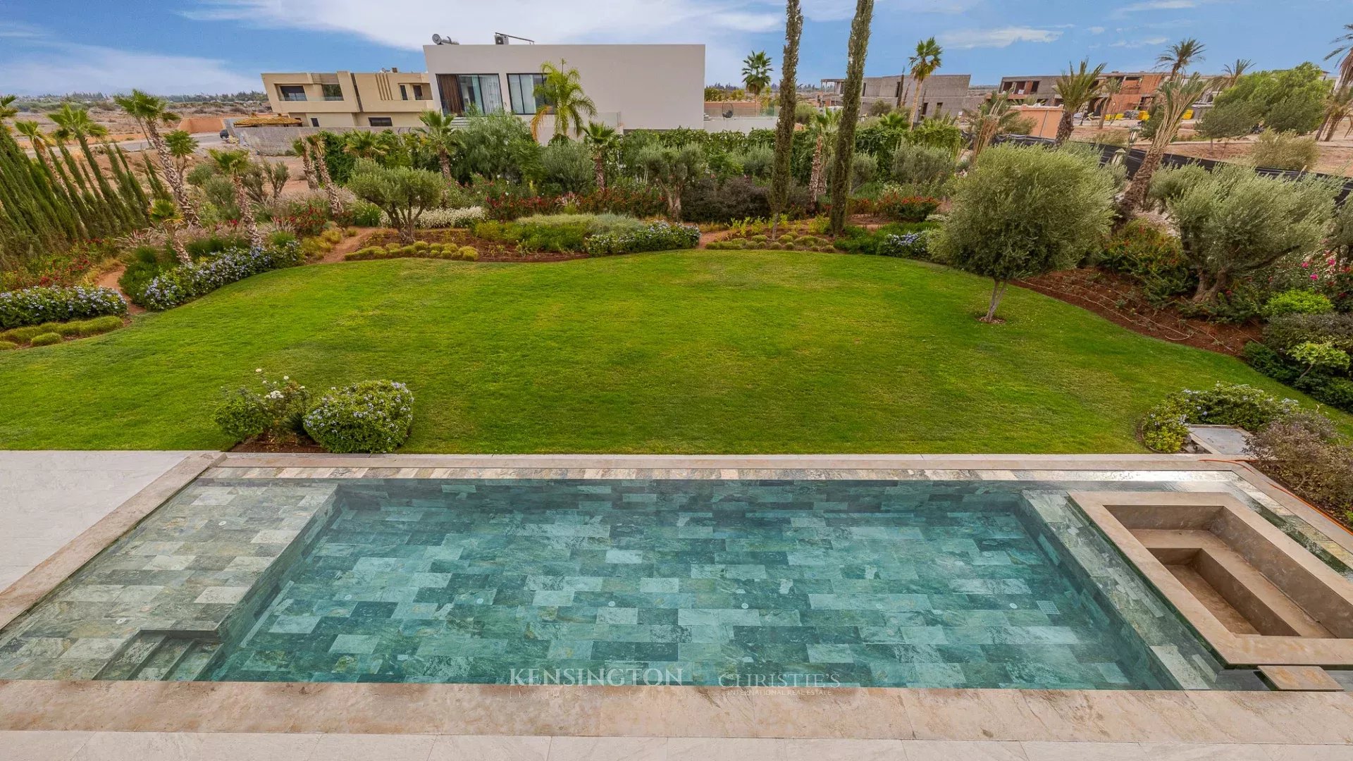 5 Bedroom Villa/Townhouse's Image 31